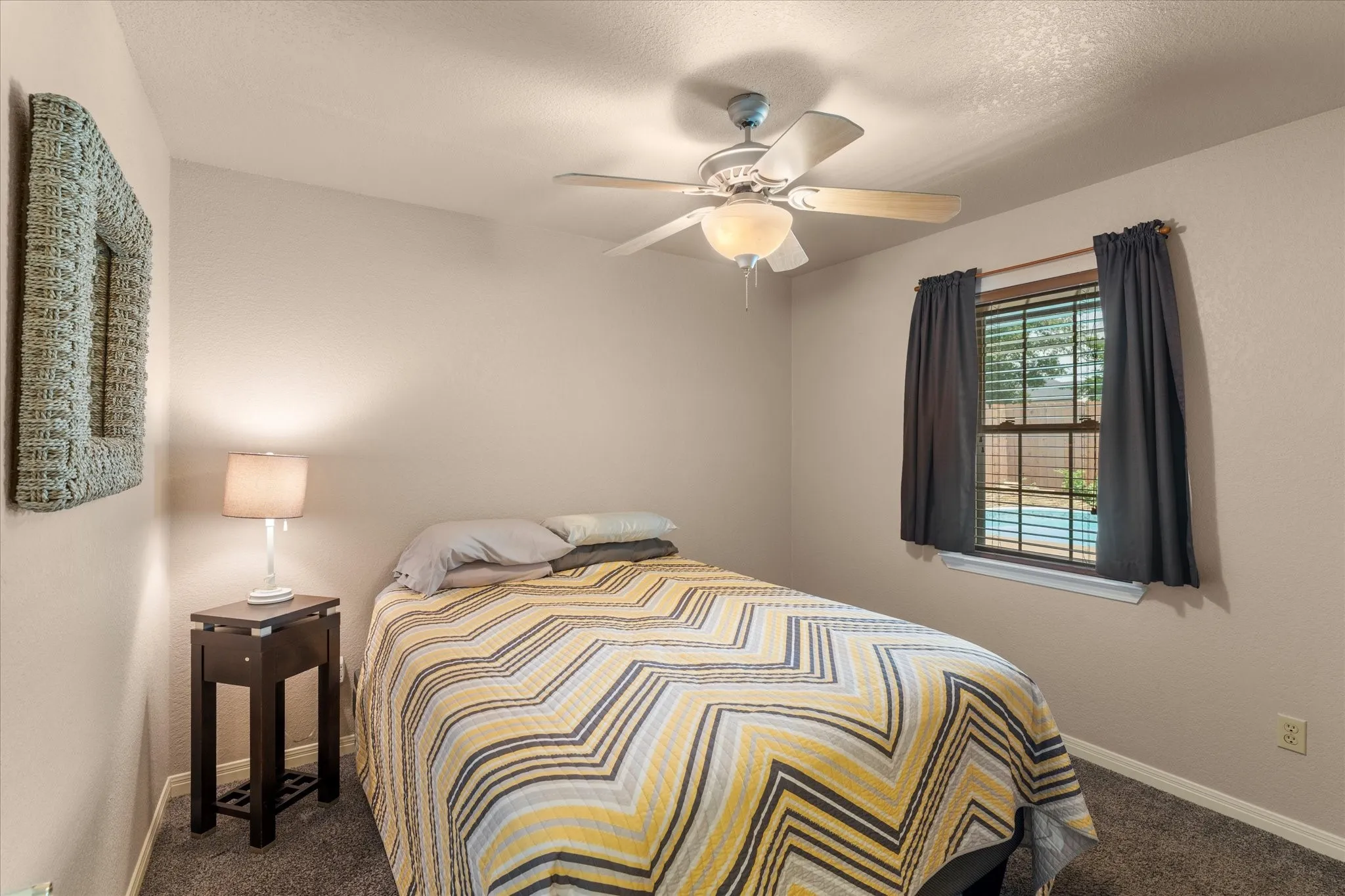 Single Family Residence For Sale in Henderson County , 424 Lagoon Drive, Gun Barrel City, Texas 75156, 3 Bedroom, 2 Bathroom, 2 Garage spaces, 1,549 Sqft, built in 1999, mls#21404878, Real Estate Agent in Gun Barrel City, Homes For Sale in Henderson county, Homes For Sale in Gun Barrel City, Realtor in Gun Barrel City Texas, Real Estate Brokerage Independent Realty Texas, Luminita Cordes Realtor