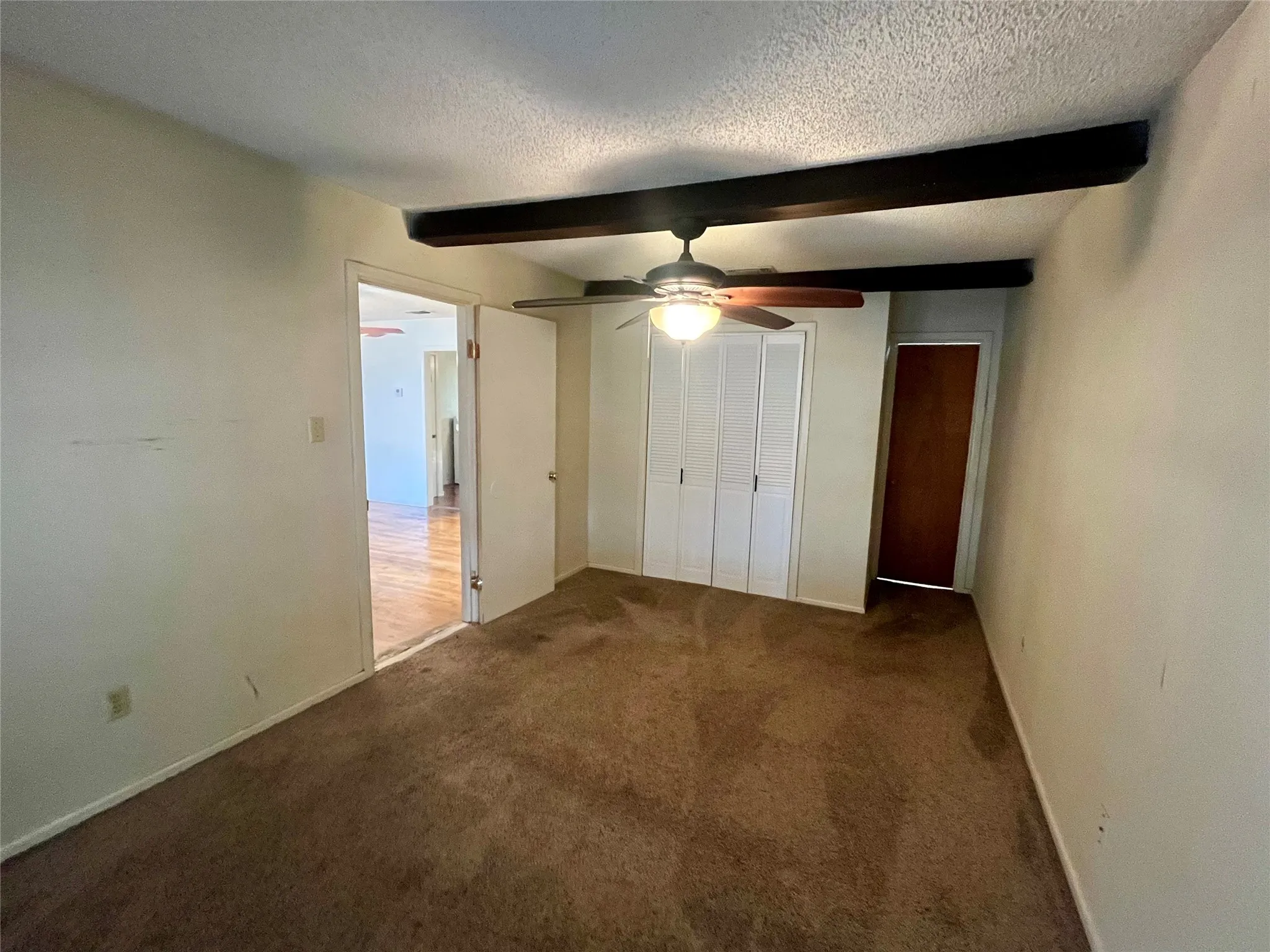 Single Family Residence For Sale in Taylor County , 2517 S 25th Street, Abilene, Texas 79605, 3 Bedroom, 2 Bathroom, Garage spaces, 1,328 Sqft, built in 1956, mls#21403726, Real Estate Agent in Abilene, Homes For Sale in Taylor county, Homes For Sale in Abilene, Realtor in Abilene Texas, Real Estate Brokerage Independent Realty Texas, Luminita Cordes Realtor