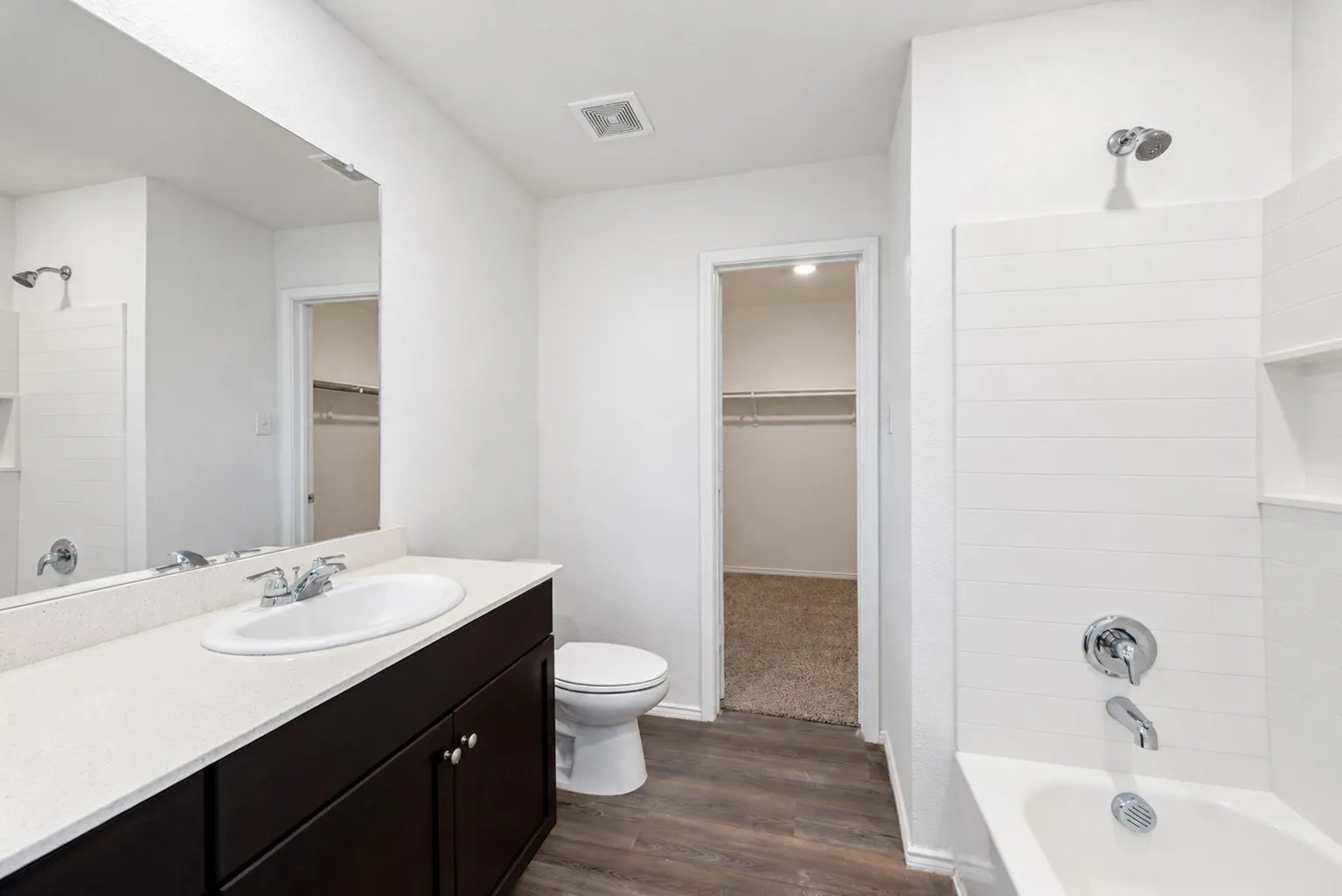 Single Family Residence For Rent in Kaufman County , 1422 Southwell Drive, Crandall, Texas 75114, 3 Bedroom, 2 Bathroom, 2 Garage spaces, 1,260 Sqft, built in 2021, mls#21404877, Real Estate Agent in Crandall, Homes For Rent in Kaufman county, Homes For Rent in Crandall, Realtor in Crandall Texas, Real Estate Brokerage Independent Realty Texas, Luminita Cordes Realtor