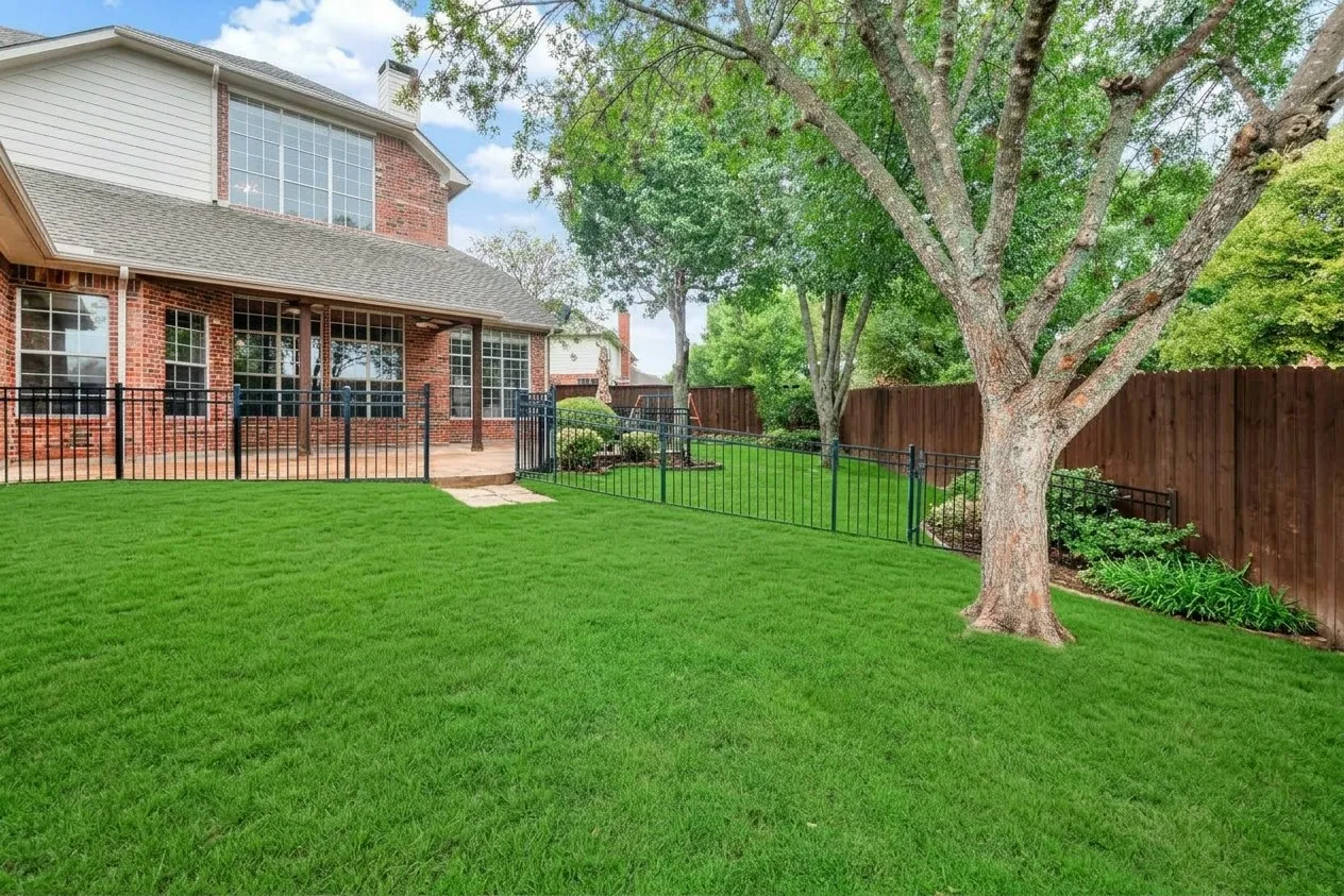Mature trees, landscaped yard, plenty of private space