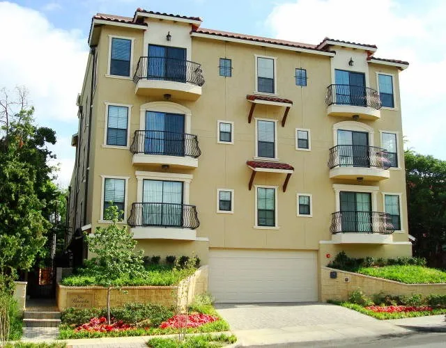 Condominium For Rent in Dallas County , 6159 Oram Street 105, Dallas, Texas 75214, 1 Bedroom, 2 Bathroom, 1 Garage spaces, 1,028 Sqft, built in 2007, mls#21401391, Real Estate Agent in Dallas, Homes For Rent in Dallas county, Homes For Rent in Dallas, Realtor in Dallas Texas, Real Estate Brokerage Independent Realty Texas, Luminita Cordes Realtor