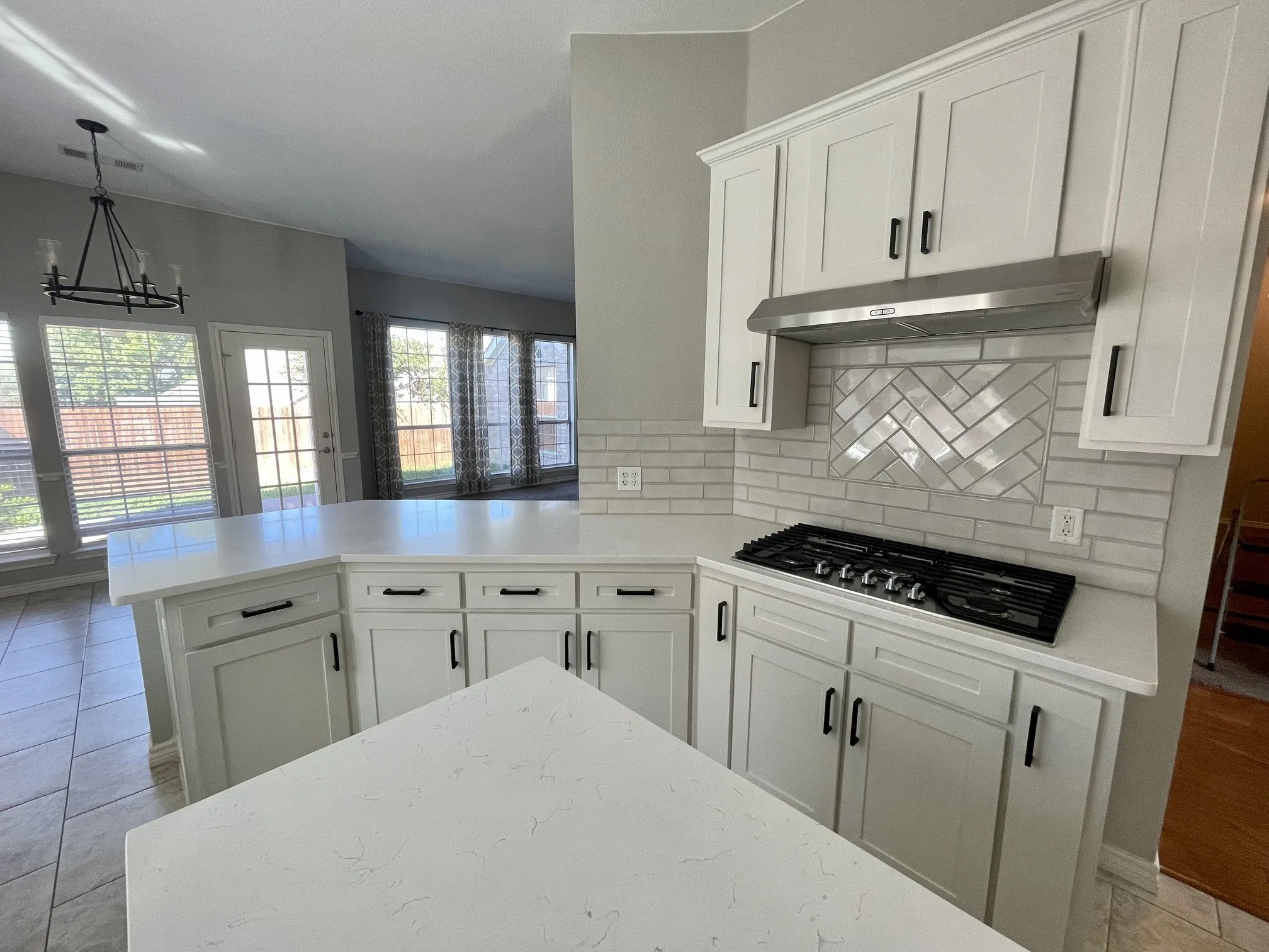 Single Family Residence For Rent in Tarrant County , 6505 Josephine Drive, Arlington, Texas 76017, 4 Bedroom, 2 Bathroom, 2 Garage spaces, 2,652 Sqft, built in 2003, mls#21404863, Real Estate Agent in Arlington, Homes For Rent in Tarrant county, Homes For Rent in Arlington, Realtor in Arlington Texas, Real Estate Brokerage Independent Realty Texas, Luminita Cordes Realtor