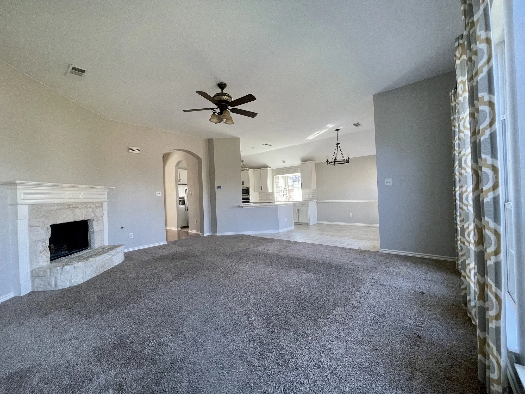 Single Family Residence For Rent in Tarrant County , 6505 Josephine Drive, Arlington, Texas 76017, 4 Bedroom, 2 Bathroom, 2 Garage spaces, 2,652 Sqft, built in 2003, mls#21404863, Real Estate Agent in Arlington, Homes For Rent in Tarrant county, Homes For Rent in Arlington, Realtor in Arlington Texas, Real Estate Brokerage Independent Realty Texas, Luminita Cordes Realtor