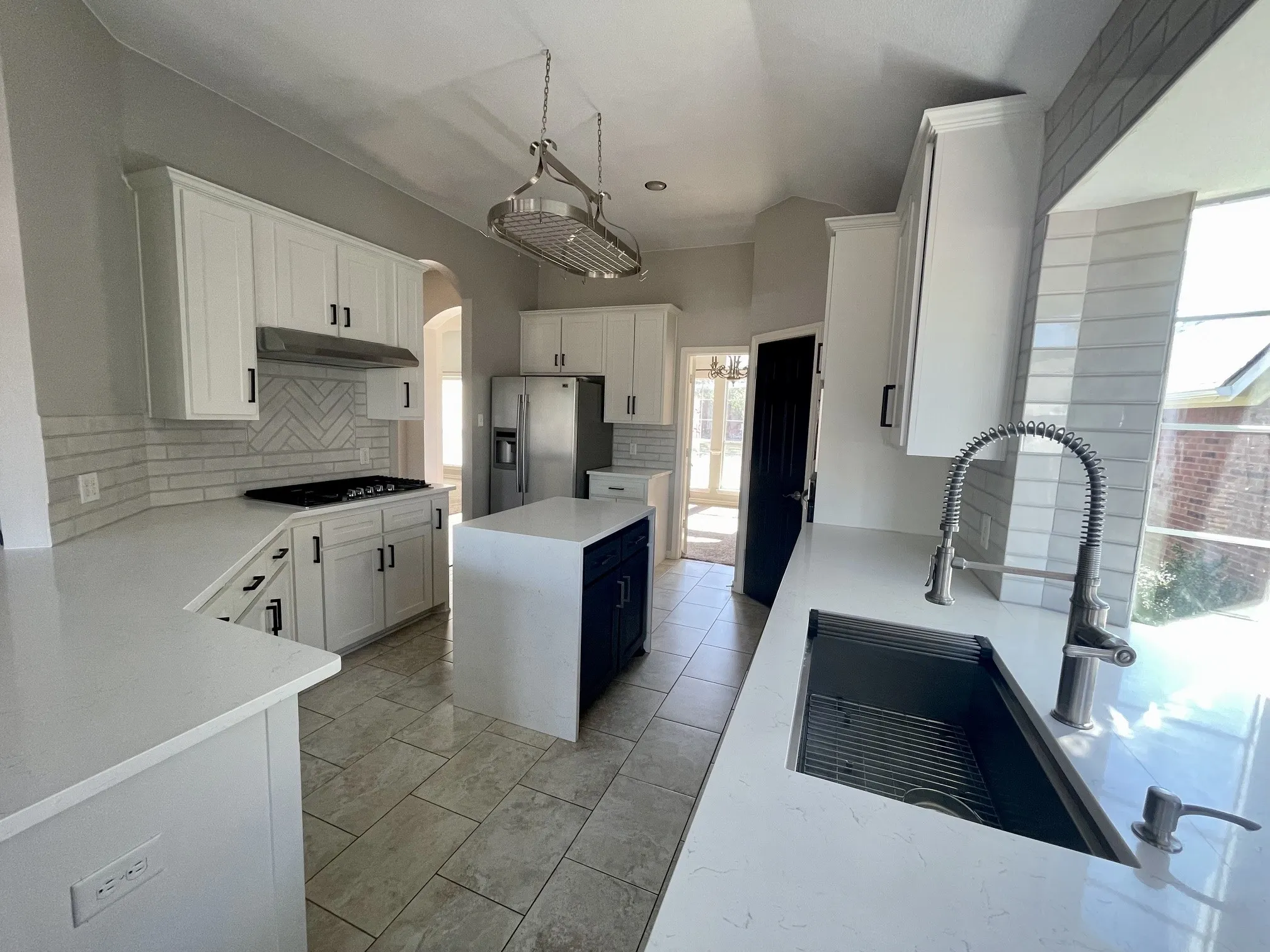 Single Family Residence For Rent in Tarrant County , 6505 Josephine Drive, Arlington, Texas 76017, 4 Bedroom, 2 Bathroom, 2 Garage spaces, 2,652 Sqft, built in 2003, mls#21404863, Real Estate Agent in Arlington, Homes For Rent in Tarrant county, Homes For Rent in Arlington, Realtor in Arlington Texas, Real Estate Brokerage Independent Realty Texas, Luminita Cordes Realtor