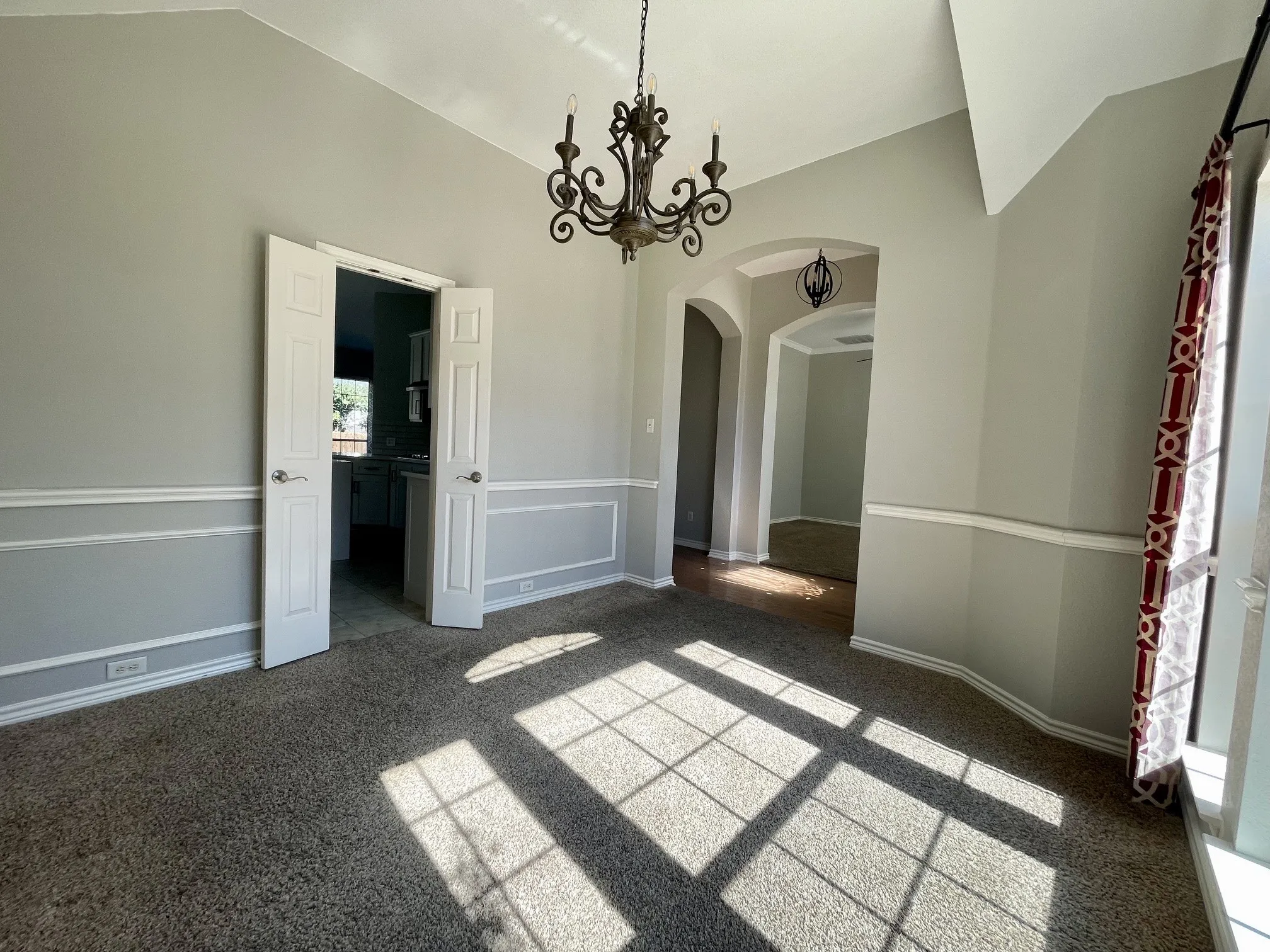 Single Family Residence For Rent in Tarrant County , 6505 Josephine Drive, Arlington, Texas 76017, 4 Bedroom, 2 Bathroom, 2 Garage spaces, 2,652 Sqft, built in 2003, mls#21404863, Real Estate Agent in Arlington, Homes For Rent in Tarrant county, Homes For Rent in Arlington, Realtor in Arlington Texas, Real Estate Brokerage Independent Realty Texas, Luminita Cordes Realtor