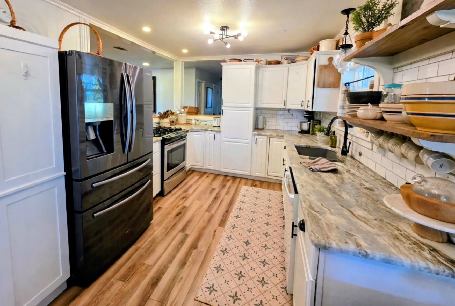 Single Family Residence For Sale in Hopkins County , 1426 Farm Road 2560, Sulphur Springs, Texas 75482, 3 Bedroom, 2 Bathroom, Garage spaces, 1,920 Sqft, built in 1970, mls#21404289, Real Estate Agent in Sulphur Springs, Homes For Sale in Hopkins county, Homes For Sale in Sulphur Springs, Realtor in Sulphur Springs Texas, Real Estate Brokerage Independent Realty Texas, Luminita Cordes Realtor