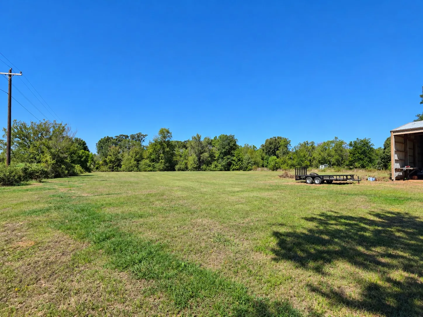 Single Family Residence For Sale in Hopkins County , 1426 Farm Road 2560, Sulphur Springs, Texas 75482, 3 Bedroom, 2 Bathroom, Garage spaces, 1,920 Sqft, built in 1970, mls#21404289, Real Estate Agent in Sulphur Springs, Homes For Sale in Hopkins county, Homes For Sale in Sulphur Springs, Realtor in Sulphur Springs Texas, Real Estate Brokerage Independent Realty Texas, Luminita Cordes Realtor