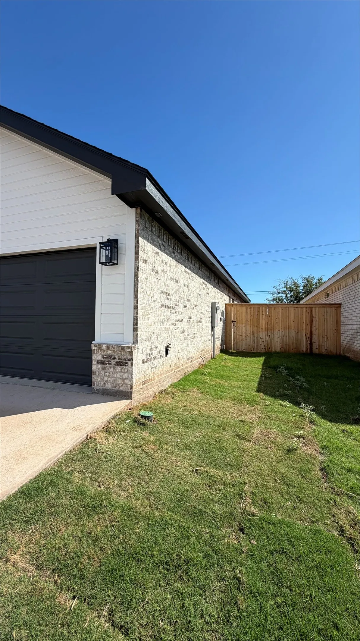 Single Family Residence For Rent in Taylor County , 7577 Wildflower Way, Abilene, Texas 79602, 4 Bedroom, 2 Bathroom, 2 Garage spaces, 1,648 Sqft, built in 2026, mls#21404912, Real Estate Agent in Abilene, Homes For Rent in Taylor county, Homes For Rent in Abilene, Realtor in Abilene Texas, Real Estate Brokerage Independent Realty Texas, Luminita Cordes Realtor