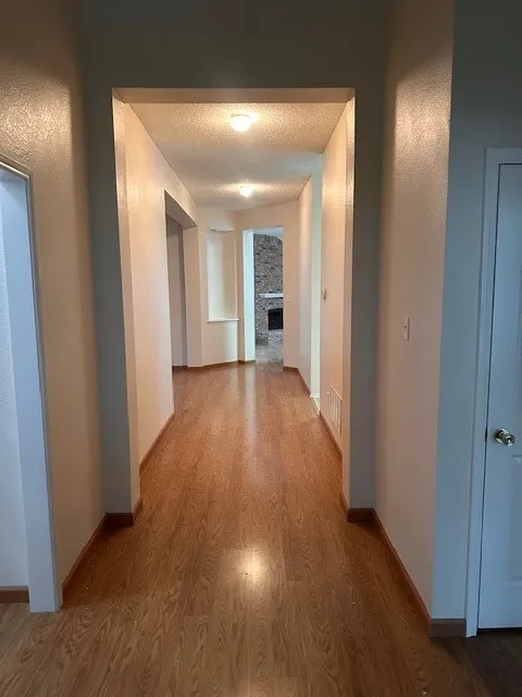 Single Family Residence For Rent in Collin County , 12018 Biloxi Drive, Frisco, Texas 75035, 3 Bedroom, 2 Bathroom, 2 Garage spaces, 2,023 Sqft, built in 1996, mls#21404913, Real Estate Agent in Frisco, Homes For Rent in Collin county, Homes For Rent in Frisco, Realtor in Frisco Texas, Real Estate Brokerage Independent Realty Texas, Luminita Cordes Realtor
