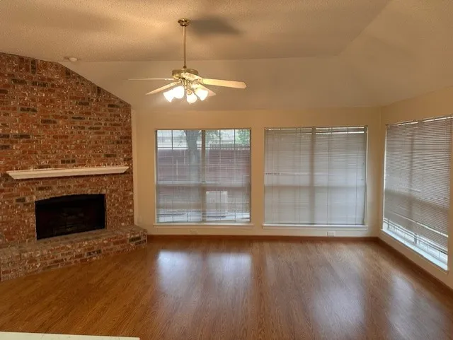 Single Family Residence For Rent in Collin County , 12018 Biloxi Drive, Frisco, Texas 75035, 3 Bedroom, 2 Bathroom, 2 Garage spaces, 2,023 Sqft, built in 1996, mls#21404913, Real Estate Agent in Frisco, Homes For Rent in Collin county, Homes For Rent in Frisco, Realtor in Frisco Texas, Real Estate Brokerage Independent Realty Texas, Luminita Cordes Realtor