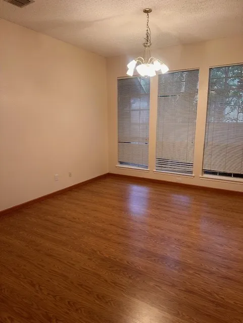Single Family Residence For Rent in Collin County , 12018 Biloxi Drive, Frisco, Texas 75035, 3 Bedroom, 2 Bathroom, 2 Garage spaces, 2,023 Sqft, built in 1996, mls#21404913, Real Estate Agent in Frisco, Homes For Rent in Collin county, Homes For Rent in Frisco, Realtor in Frisco Texas, Real Estate Brokerage Independent Realty Texas, Luminita Cordes Realtor
