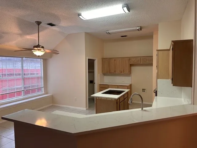 Single Family Residence For Rent in Collin County , 12018 Biloxi Drive, Frisco, Texas 75035, 3 Bedroom, 2 Bathroom, 2 Garage spaces, 2,023 Sqft, built in 1996, mls#21404913, Real Estate Agent in Frisco, Homes For Rent in Collin county, Homes For Rent in Frisco, Realtor in Frisco Texas, Real Estate Brokerage Independent Realty Texas, Luminita Cordes Realtor
