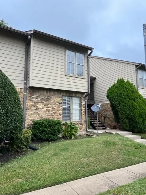 Condominium For Sale in Dallas County , 5300 Keller Springs Road 2013, Dallas, Texas 75248, 1 Bedroom, 1 Bathroom, Garage spaces, 812 Sqft, built in 1982, mls#21404891, Real Estate Agent in Dallas, Homes For Sale in Dallas county, Homes For Sale in Dallas, Realtor in Dallas Texas, Real Estate Brokerage Independent Realty Texas, Luminita Cordes Realtor