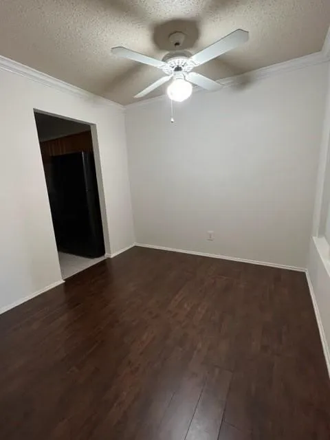 Condominium For Sale in Dallas County , 5300 Keller Springs Road 2013, Dallas, Texas 75248, 1 Bedroom, 1 Bathroom, Garage spaces, 812 Sqft, built in 1982, mls#21404891, Real Estate Agent in Dallas, Homes For Sale in Dallas county, Homes For Sale in Dallas, Realtor in Dallas Texas, Real Estate Brokerage Independent Realty Texas, Luminita Cordes Realtor