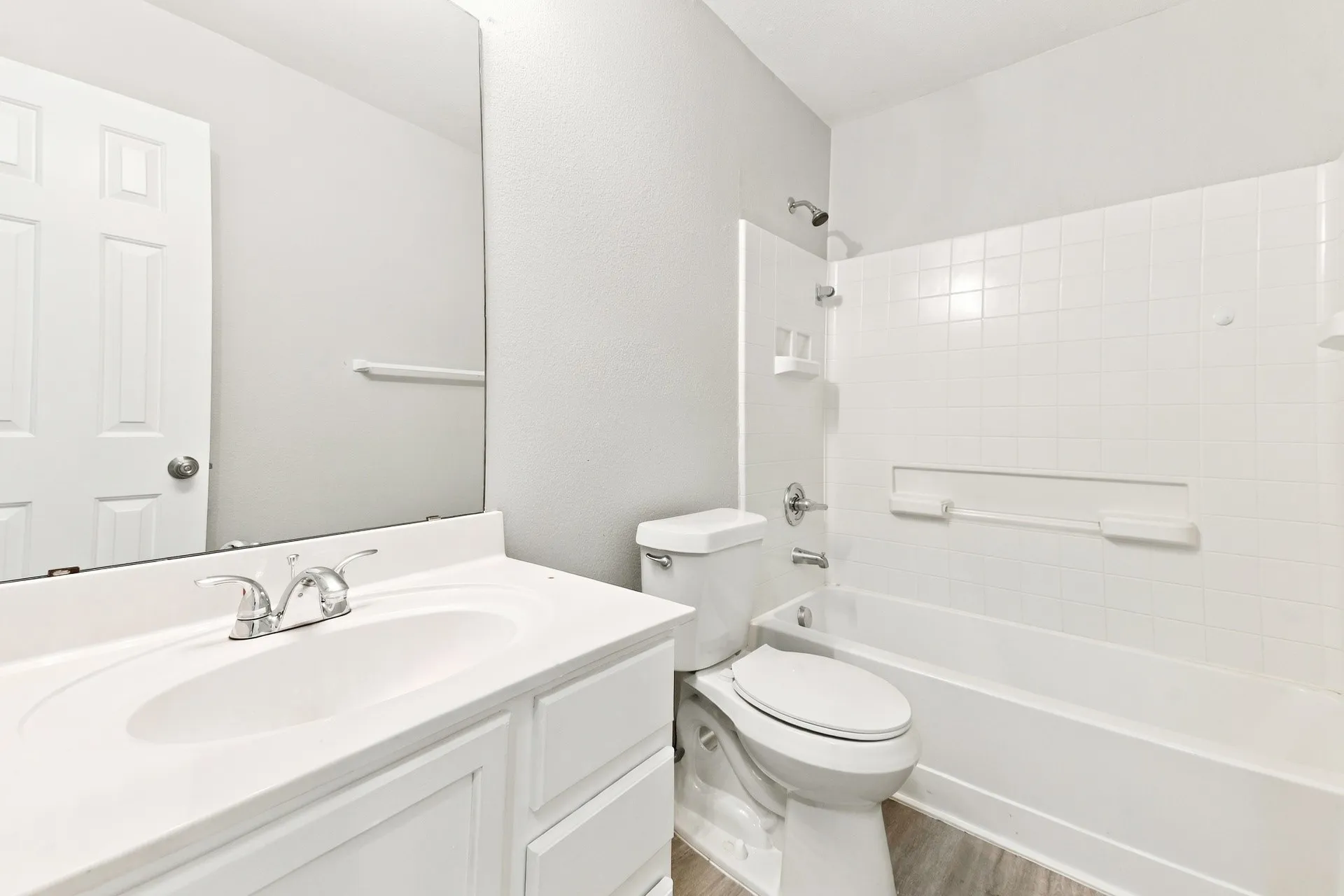 Single Family Residence For Rent in Denton County , 1601 Princess Lane, Little Elm, Texas 75036, 5 Bedroom, 4 Bathroom, 2 Garage spaces, 4,014 Sqft, built in 2005, mls#21404900, Real Estate Agent in Little Elm, Homes For Rent in Denton county, Homes For Rent in Little Elm, Realtor in Little Elm Texas, Real Estate Brokerage Independent Realty Texas, Luminita Cordes Realtor