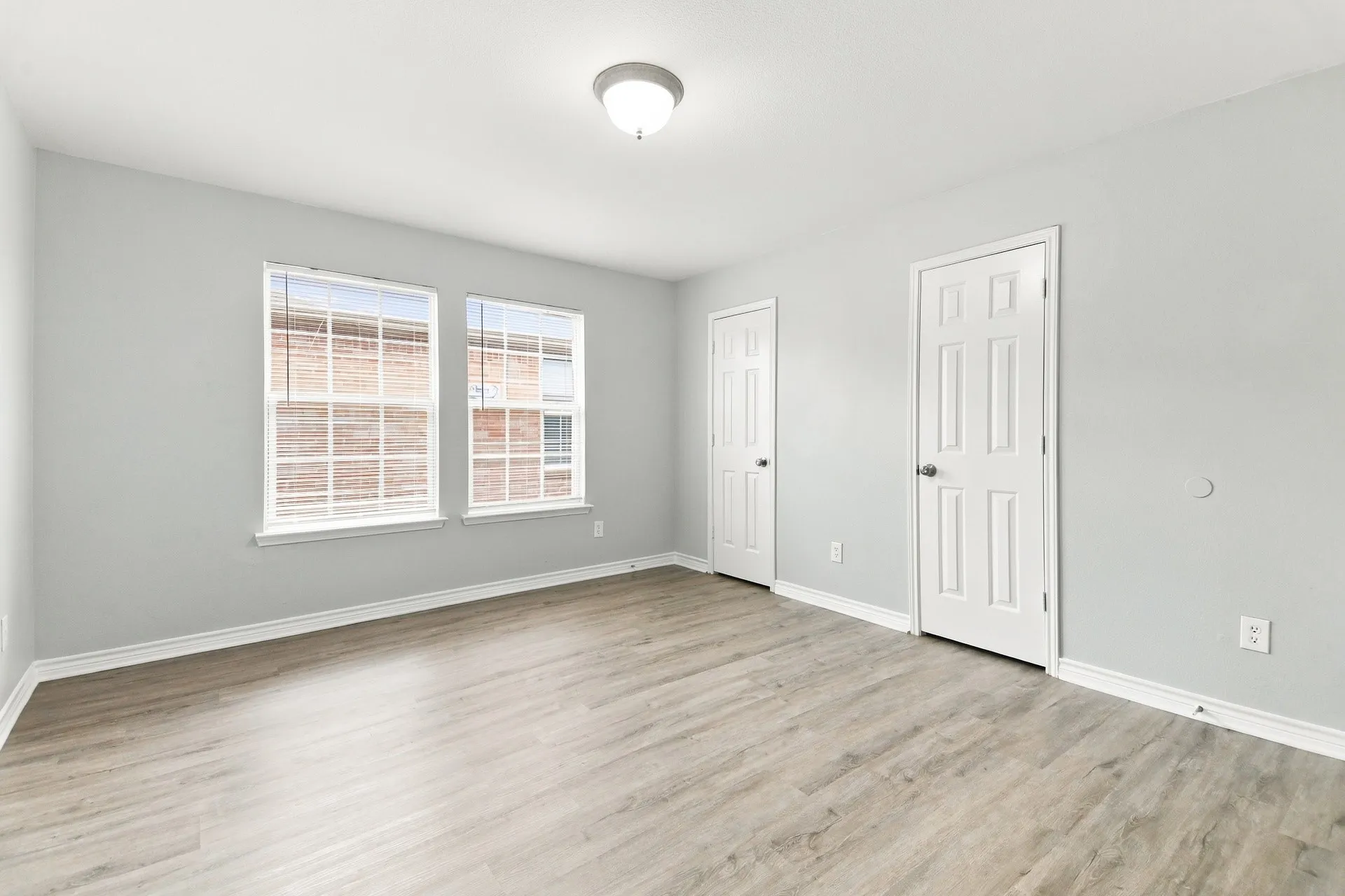 Single Family Residence For Rent in Denton County , 1601 Princess Lane, Little Elm, Texas 75036, 5 Bedroom, 4 Bathroom, 2 Garage spaces, 4,014 Sqft, built in 2005, mls#21404900, Real Estate Agent in Little Elm, Homes For Rent in Denton county, Homes For Rent in Little Elm, Realtor in Little Elm Texas, Real Estate Brokerage Independent Realty Texas, Luminita Cordes Realtor