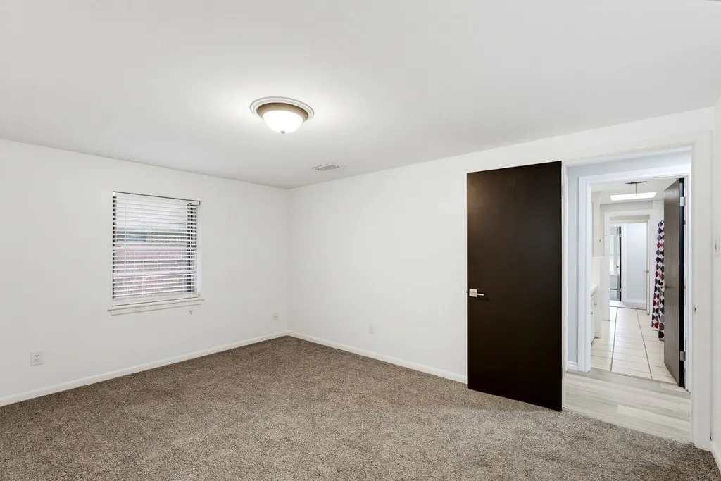 Single Family Residence For Sale in Taylor County , 4026 Congress Court, Abilene, Texas 79603, 4 Bedroom, 2 Bathroom, 2 Garage spaces, 2,345 Sqft, built in 1966, mls#21403935, Real Estate Agent in Abilene, Homes For Sale in Taylor county, Homes For Sale in Abilene, Realtor in Abilene Texas, Real Estate Brokerage Independent Realty Texas, Luminita Cordes Realtor