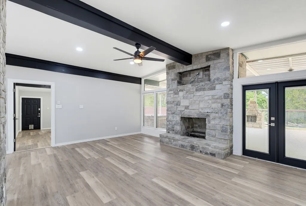 Single Family Residence For Sale in Taylor County , 4026 Congress Court, Abilene, Texas 79603, 4 Bedroom, 2 Bathroom, 2 Garage spaces, 2,345 Sqft, built in 1966, mls#21403935, Real Estate Agent in Abilene, Homes For Sale in Taylor county, Homes For Sale in Abilene, Realtor in Abilene Texas, Real Estate Brokerage Independent Realty Texas, Luminita Cordes Realtor