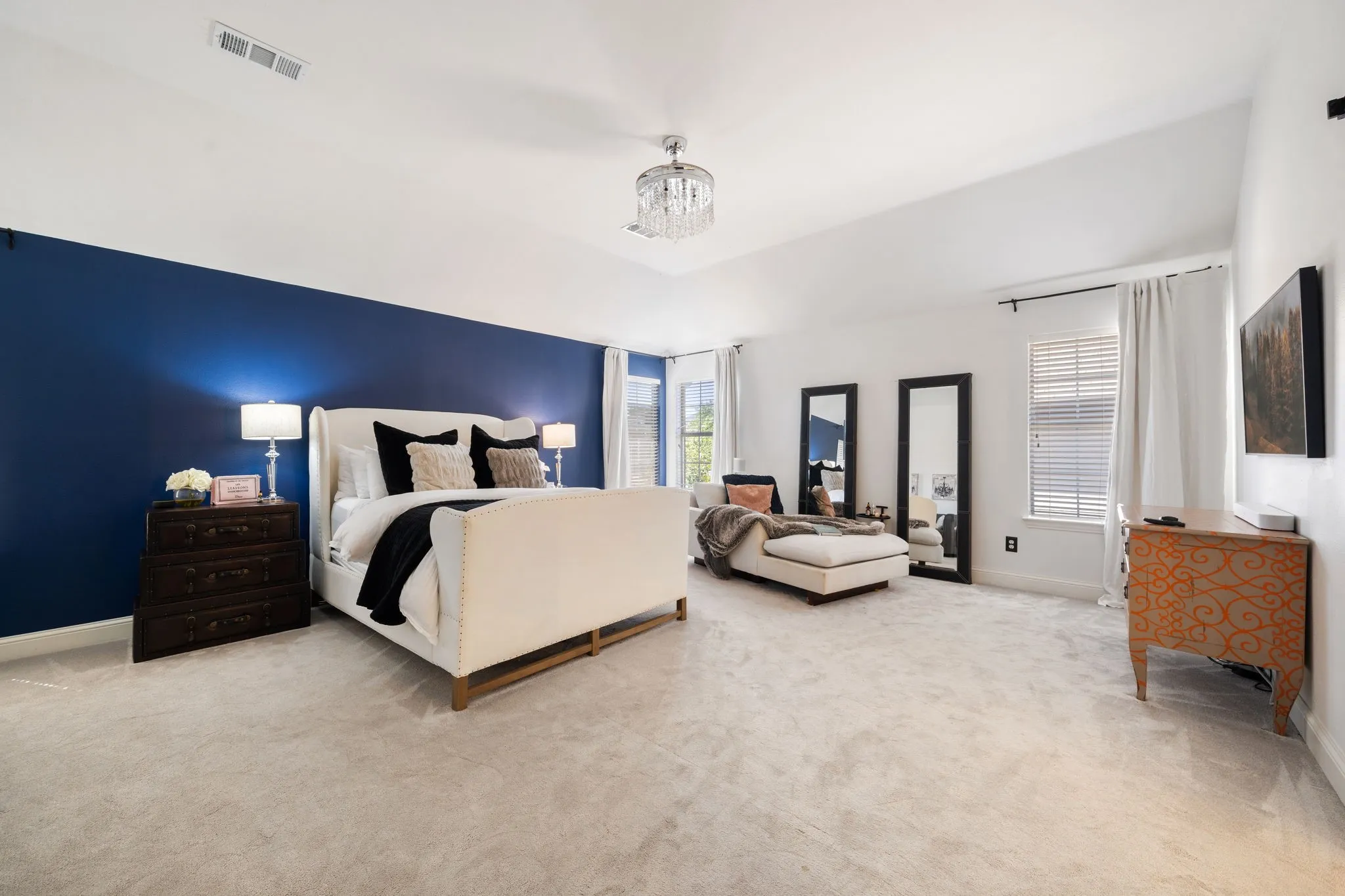 Single Family Residence For Rent in Denton County , 5925 Chatham Lane, The Colony, Texas 75056, 4 Bedroom, 4 Bathroom, 2 Garage spaces, 3,505 Sqft, built in 2000, mls#21394055, Real Estate Agent in The Colony, Homes For Rent in Denton county, Homes For Rent in The Colony, Realtor in The Colony Texas, Real Estate Brokerage Independent Realty Texas, Luminita Cordes Realtor