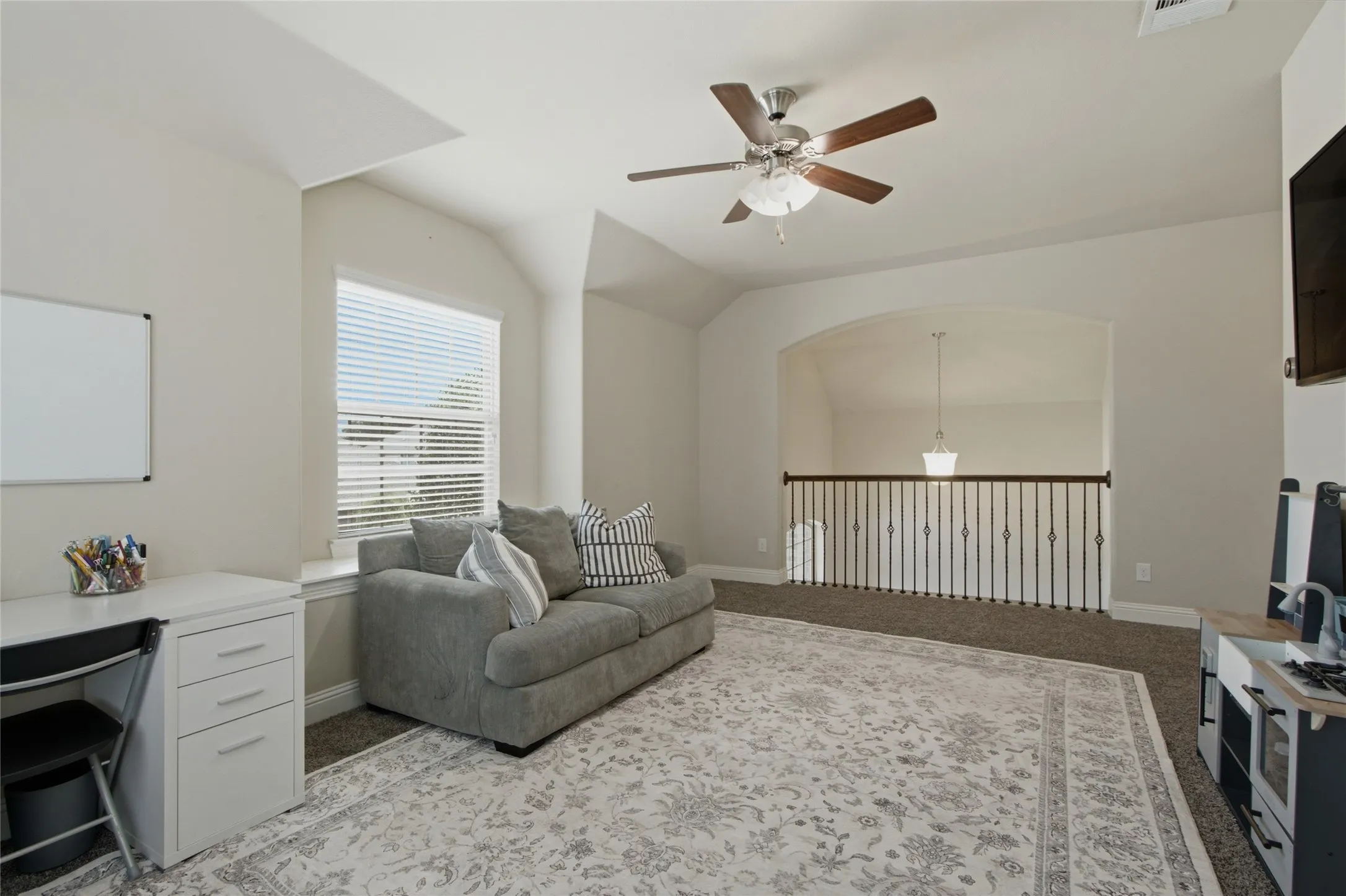 Single Family Residence For Rent in Denton County , 4317 Lakeview Drive, Frisco, Texas 75036, 4 Bedroom, 4 Bathroom, 2 Garage spaces, 2,874 Sqft, built in 2018, mls#21404906, Real Estate Agent in Frisco, Homes For Rent in Denton county, Homes For Rent in Frisco, Realtor in Frisco Texas, Real Estate Brokerage Independent Realty Texas, Luminita Cordes Realtor