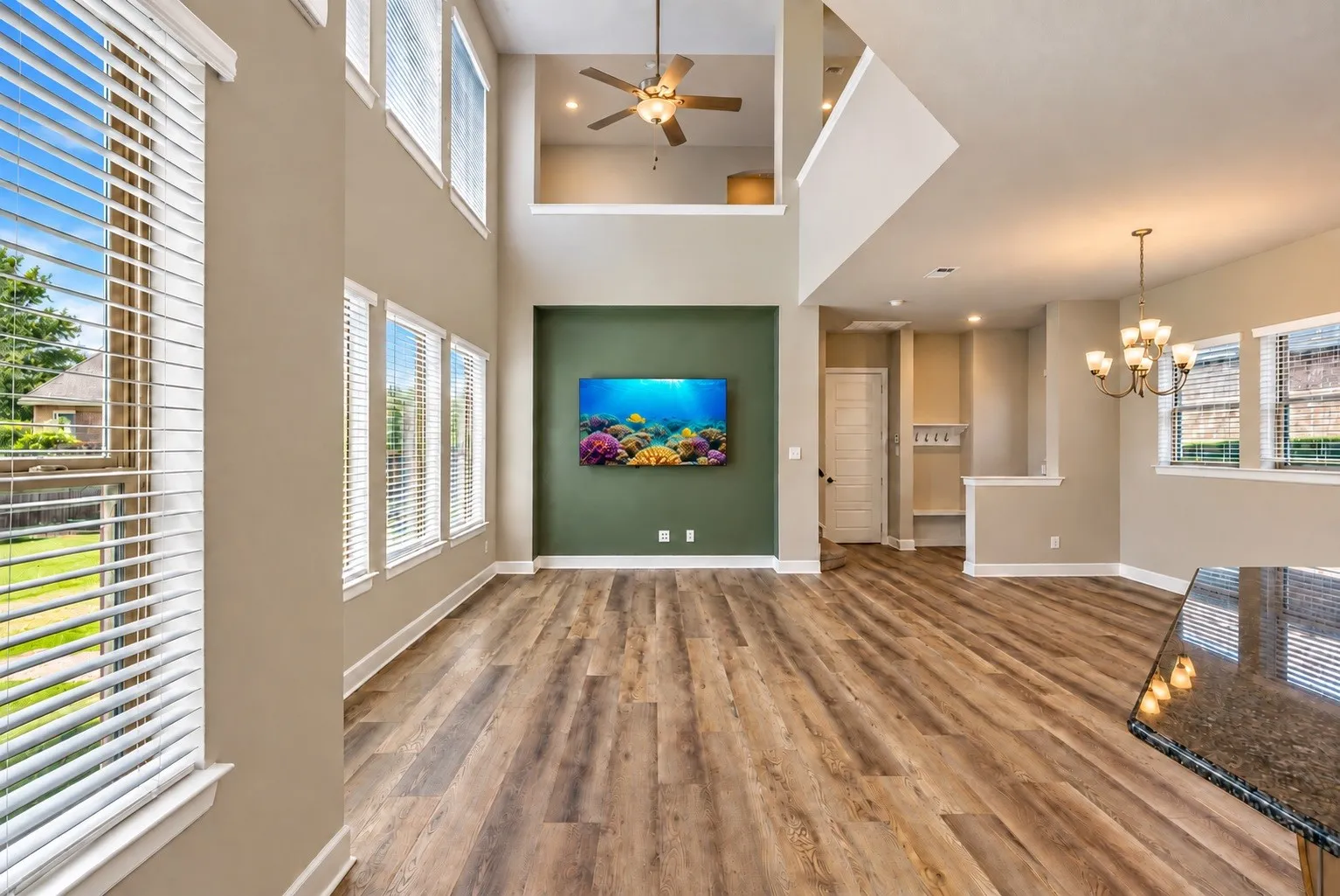 Single Family Residence For Rent in Tarrant County , 1621 Rose Willow Way, Arlington, Texas 76005, 3 Bedroom, 3 Bathroom, 2 Garage spaces, 2,587 Sqft, built in 2020, mls#21404952, Real Estate Agent in Arlington, Homes For Rent in Tarrant county, Homes For Rent in Arlington, Realtor in Arlington Texas, Real Estate Brokerage Independent Realty Texas, Luminita Cordes Realtor