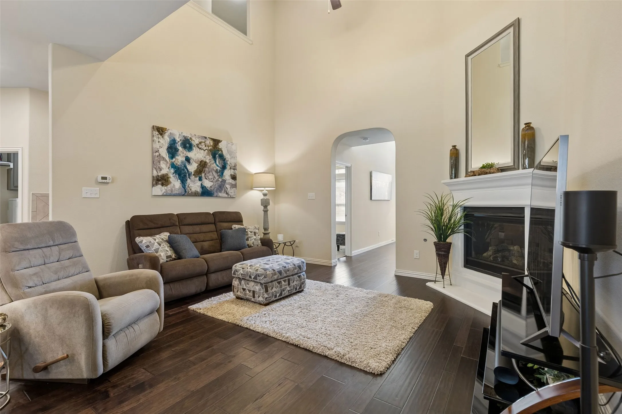 Townhouse For Sale in Tarrant County , 8209 Main Street, North Richland Hills, Texas 76182, 3 Bedroom, 3 Bathroom, 2 Garage spaces, 2,198 Sqft, built in 2018, mls#21404506, Real Estate Agent in North Richland Hills, Homes For Sale in Tarrant county, Homes For Sale in North Richland Hills, Realtor in North Richland Hills Texas, Real Estate Brokerage Independent Realty Texas, Luminita Cordes Realtor