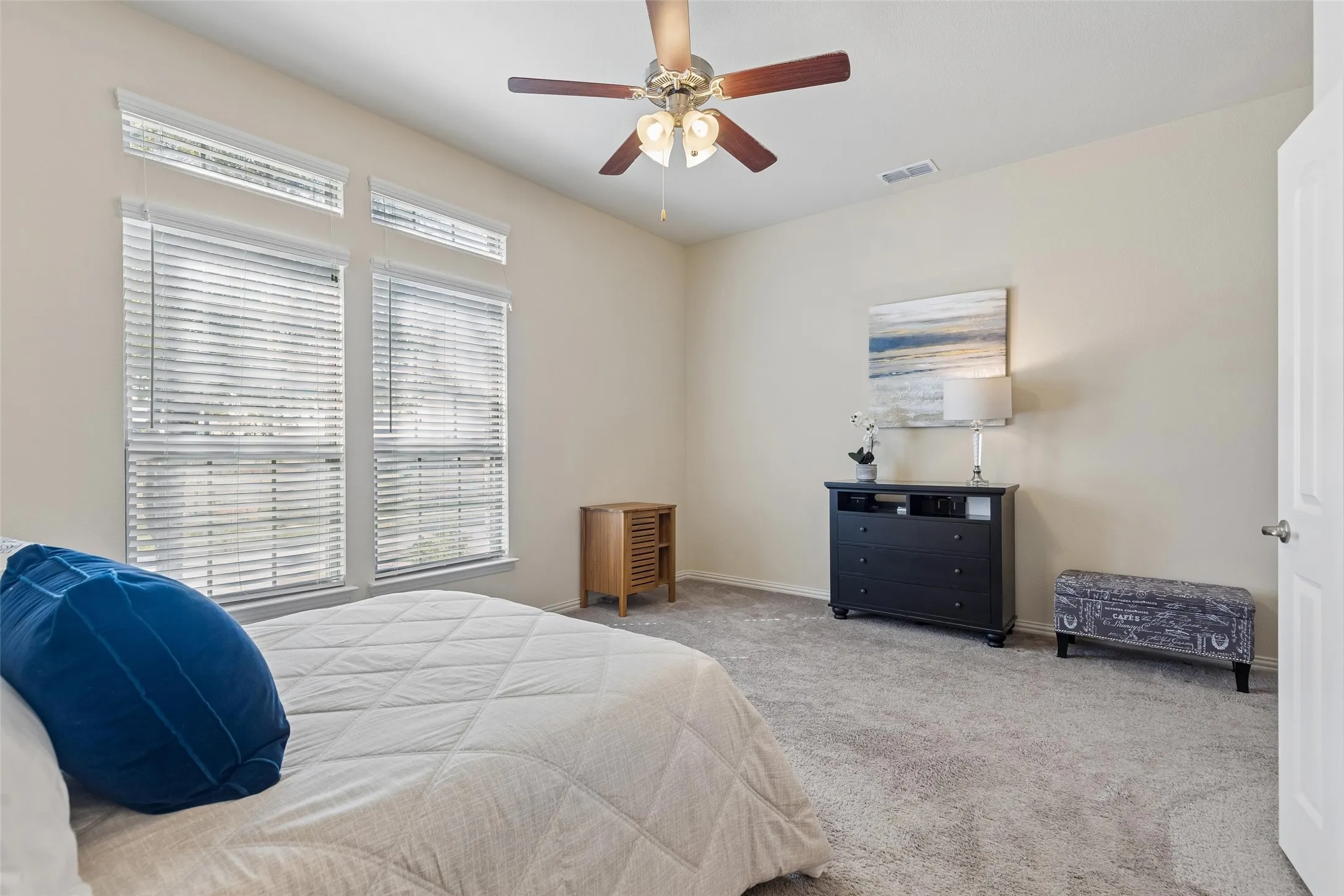 Townhouse For Sale in Tarrant County , 8209 Main Street, North Richland Hills, Texas 76182, 3 Bedroom, 3 Bathroom, 2 Garage spaces, 2,198 Sqft, built in 2018, mls#21404506, Real Estate Agent in North Richland Hills, Homes For Sale in Tarrant county, Homes For Sale in North Richland Hills, Realtor in North Richland Hills Texas, Real Estate Brokerage Independent Realty Texas, Luminita Cordes Realtor