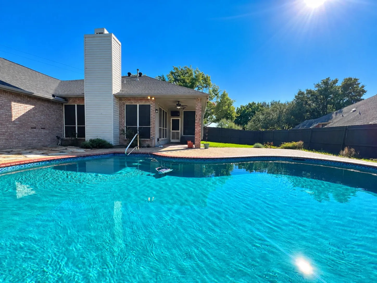 Single Family Residence For Rent in Tarrant County , 1606 Sarah Brooks Drive, Keller, Texas 76248, 4 Bedroom, 2 Bathroom, 3 Garage spaces, 2,360 Sqft, built in 1994, mls#21404957, Real Estate Agent in Keller, Homes For Rent in Tarrant county, Homes For Rent in Keller, Realtor in Keller Texas, Real Estate Brokerage Independent Realty Texas, Luminita Cordes Realtor