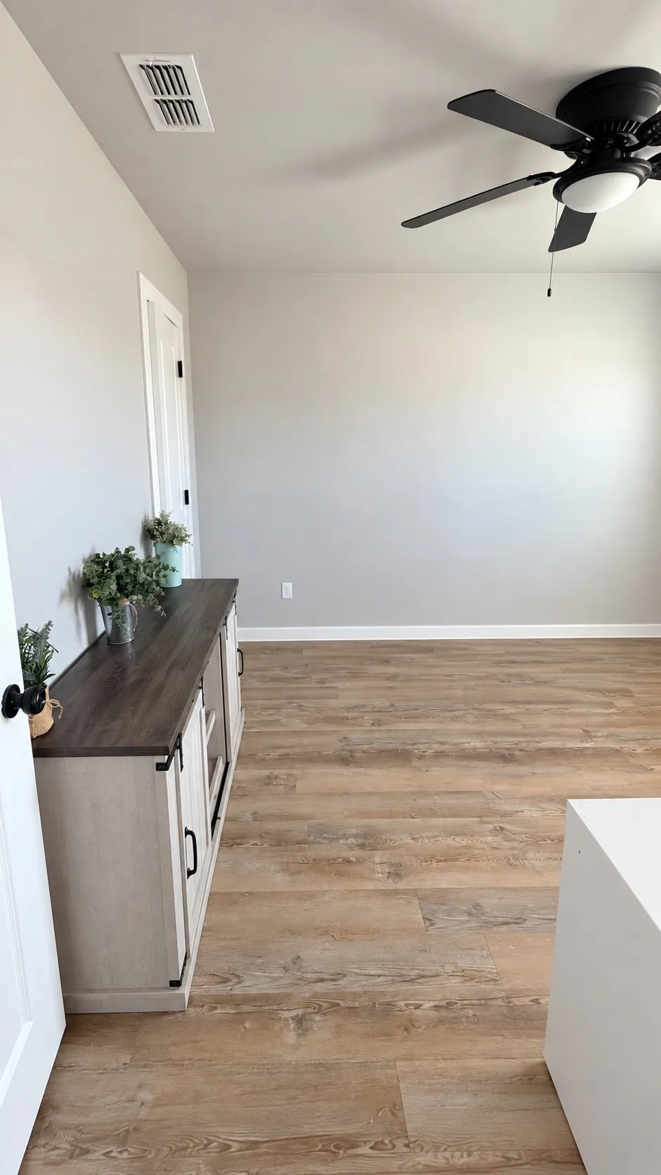 Single Family Residence For Rent in Taylor County , 429 Goa Way, Abilene, Texas 79602, 3 Bedroom, 2 Bathroom, 1 Garage spaces, 1,198 Sqft, built in 2025, mls#21404967, Real Estate Agent in Abilene, Homes For Rent in Taylor county, Homes For Rent in Abilene, Realtor in Abilene Texas, Real Estate Brokerage Independent Realty Texas, Luminita Cordes Realtor