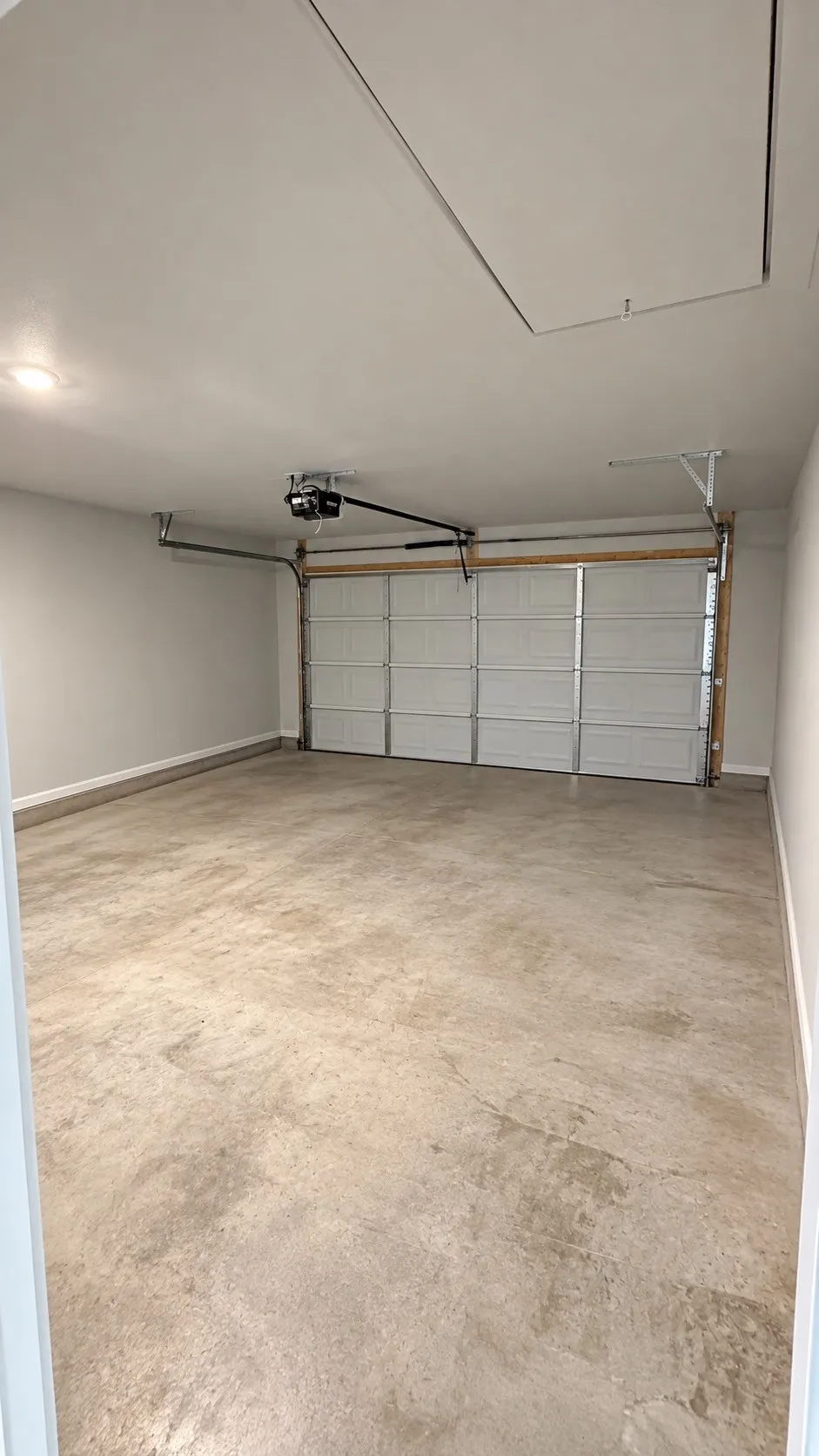 Single Family Residence For Rent in Taylor County , 429 Goa Way, Abilene, Texas 79602, 3 Bedroom, 2 Bathroom, 1 Garage spaces, 1,198 Sqft, built in 2025, mls#21404967, Real Estate Agent in Abilene, Homes For Rent in Taylor county, Homes For Rent in Abilene, Realtor in Abilene Texas, Real Estate Brokerage Independent Realty Texas, Luminita Cordes Realtor