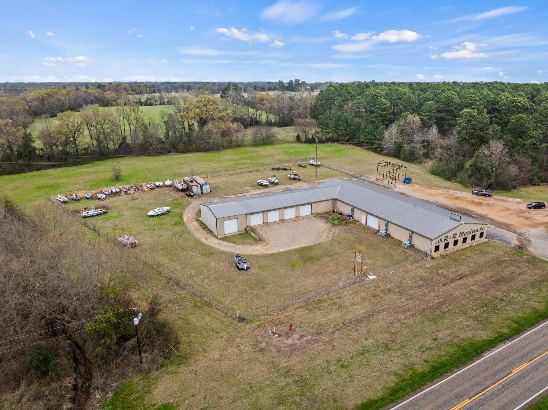 Warehouse For Sale in Camp County , 1081 Texas Loop 179, Pittsburg, Texas 75686, 0, 0, Garage spaces, 0 Sqft, built in 2003, mls#21404222, Real Estate Agent in Pittsburg, Homes For Sale in Camp county, Homes For Sale in Pittsburg, Realtor in Pittsburg Texas, Real Estate Brokerage Independent Realty Texas, Luminita Cordes Realtor