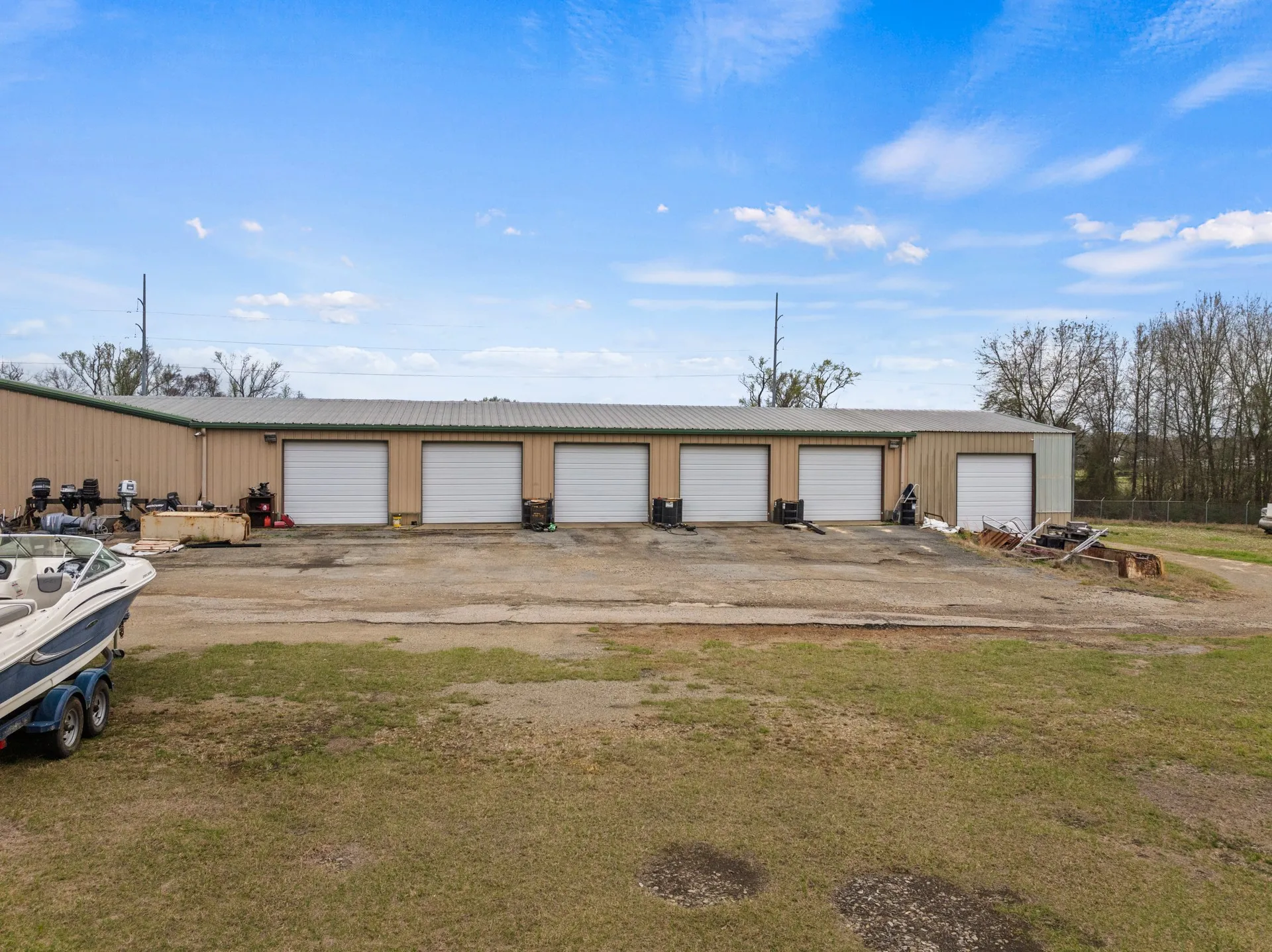 Warehouse For Sale in Camp County , 1081 Texas Loop 179, Pittsburg, Texas 75686, 0, 0, Garage spaces, 0 Sqft, built in 2003, mls#21404222, Real Estate Agent in Pittsburg, Homes For Sale in Camp county, Homes For Sale in Pittsburg, Realtor in Pittsburg Texas, Real Estate Brokerage Independent Realty Texas, Luminita Cordes Realtor