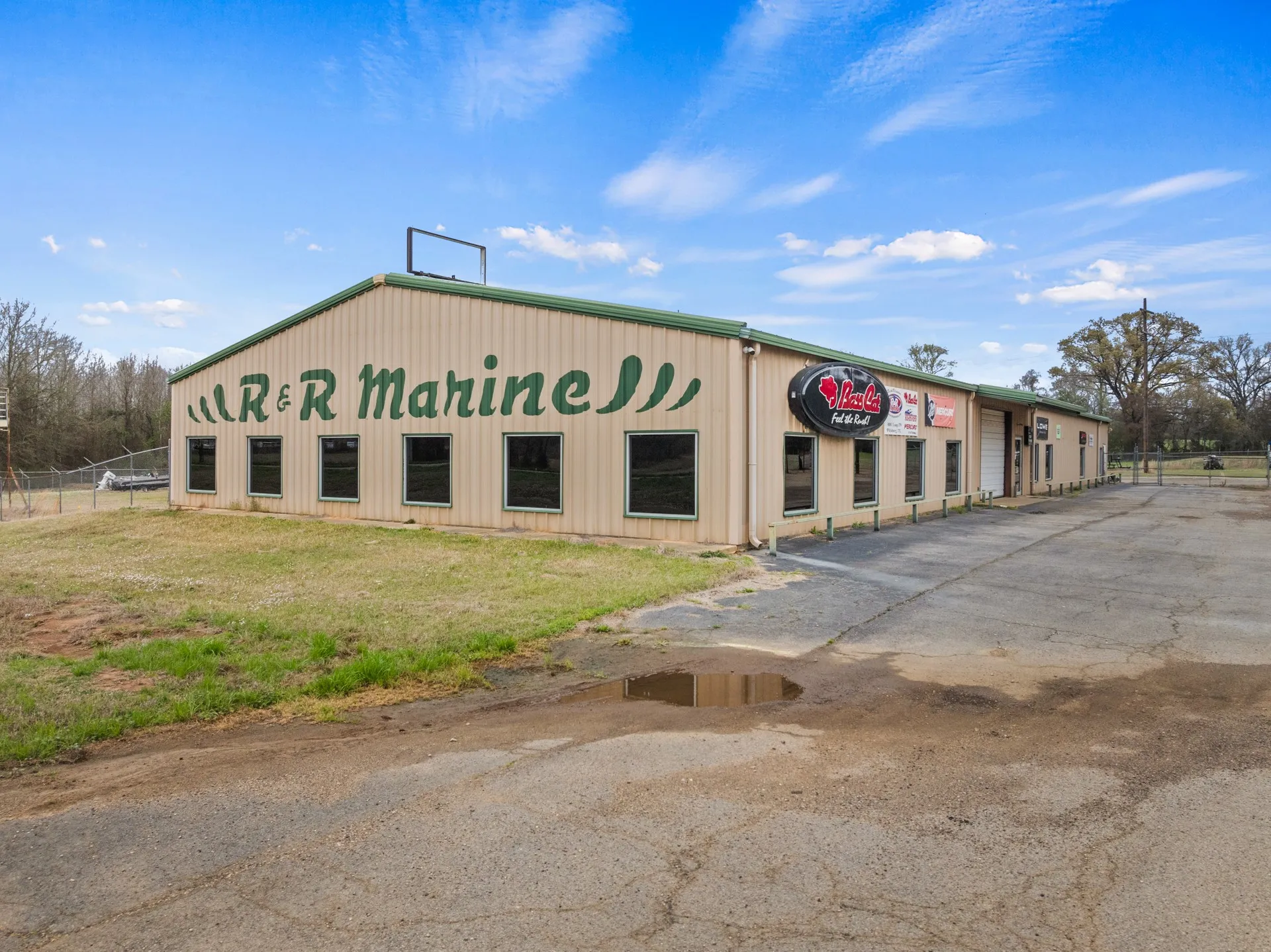 Warehouse For Sale in Camp County , 1081 Texas Loop 179, Pittsburg, Texas 75686, 0, 0, Garage spaces, 0 Sqft, built in 2003, mls#21404222, Real Estate Agent in Pittsburg, Homes For Sale in Camp county, Homes For Sale in Pittsburg, Realtor in Pittsburg Texas, Real Estate Brokerage Independent Realty Texas, Luminita Cordes Realtor