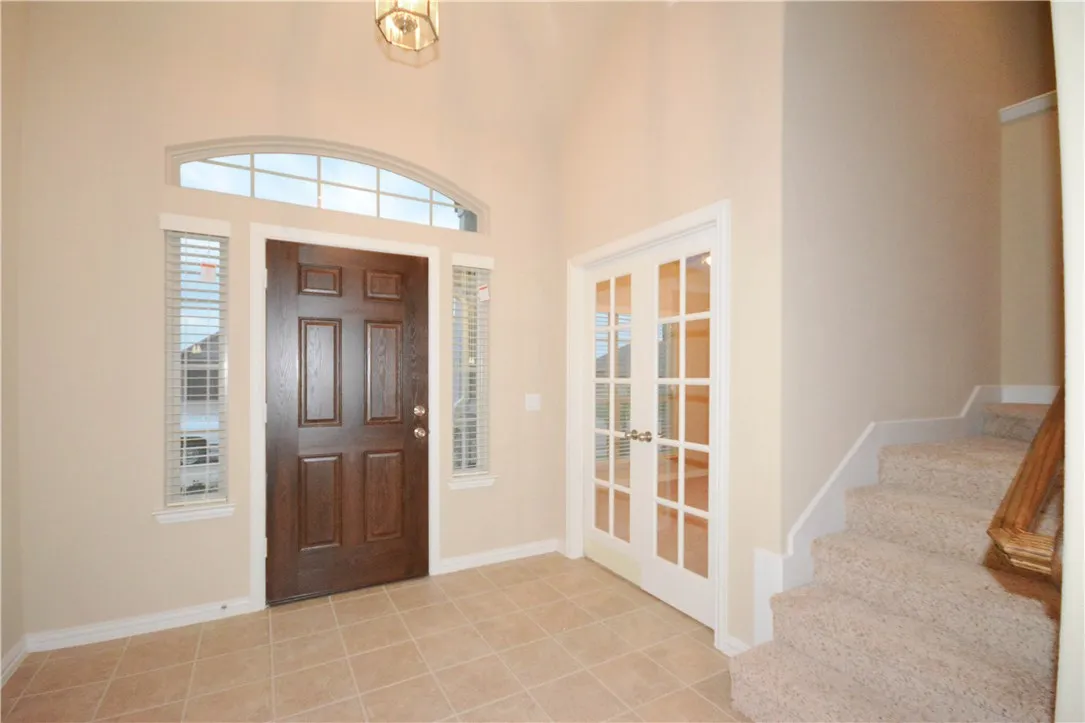 Single Family Residence For Rent in Ellis County , 118 Eagle Feather, Waxahachie, Texas 75165, 4 Bedroom, 3 Bathroom, 2 Garage spaces, 2,574 Sqft, built in 2016, mls#21404970, Real Estate Agent in Waxahachie, Homes For Rent in Ellis county, Homes For Rent in Waxahachie, Realtor in Waxahachie Texas, Real Estate Brokerage Independent Realty Texas, Luminita Cordes Realtor