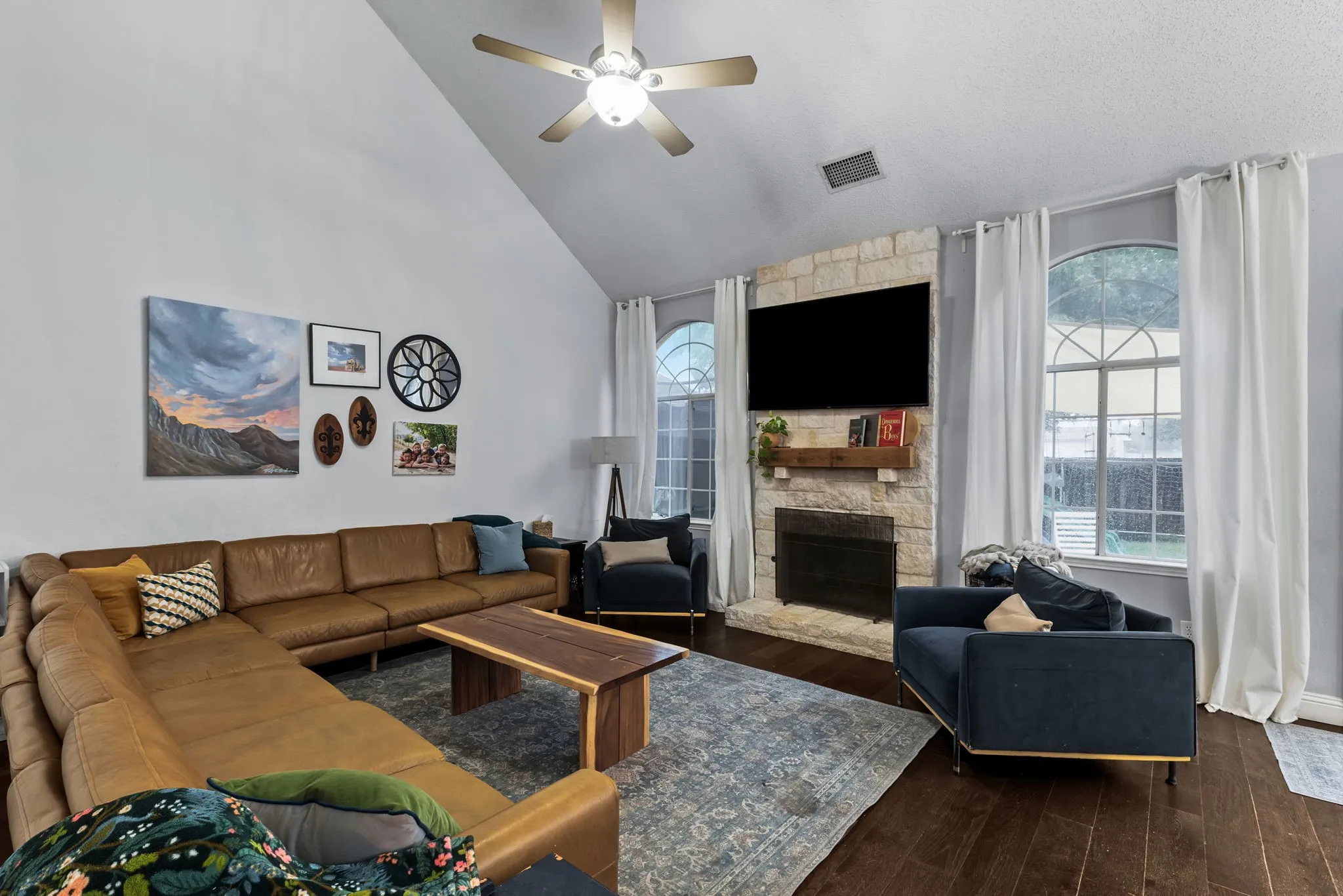 Single Family Residence For Sale in Collin County , 749 Yale Drive, Allen, Texas 75002, 4 Bedroom, 4 Bathroom, 2 Garage spaces, 3,010 Sqft, built in 1993, mls#21404951, Real Estate Agent in Allen, Homes For Sale in Collin county, Homes For Sale in Allen, Realtor in Allen Texas, Real Estate Brokerage Independent Realty Texas, Luminita Cordes Realtor