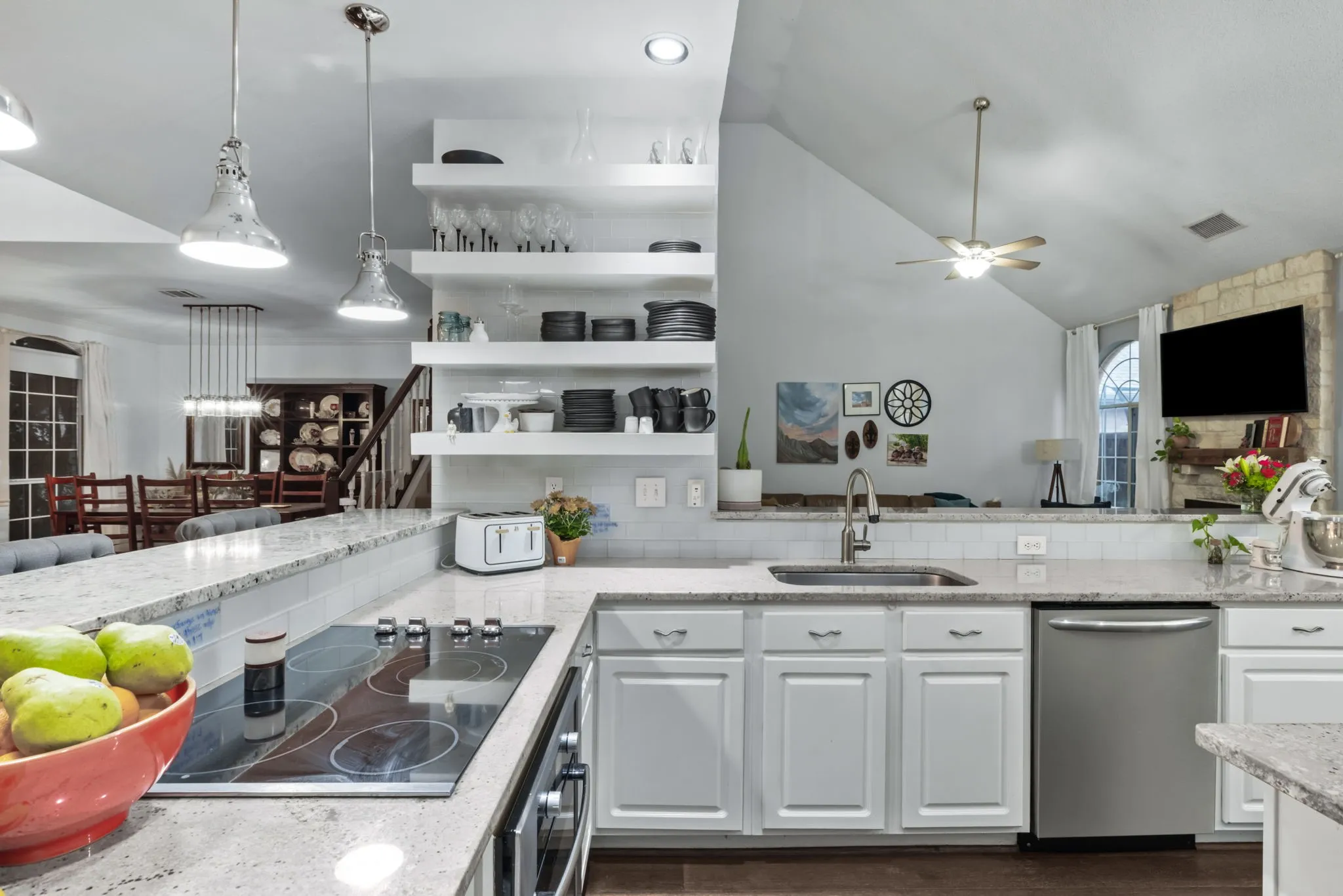 Single Family Residence For Sale in Collin County , 749 Yale Drive, Allen, Texas 75002, 4 Bedroom, 4 Bathroom, 2 Garage spaces, 3,010 Sqft, built in 1993, mls#21404951, Real Estate Agent in Allen, Homes For Sale in Collin county, Homes For Sale in Allen, Realtor in Allen Texas, Real Estate Brokerage Independent Realty Texas, Luminita Cordes Realtor