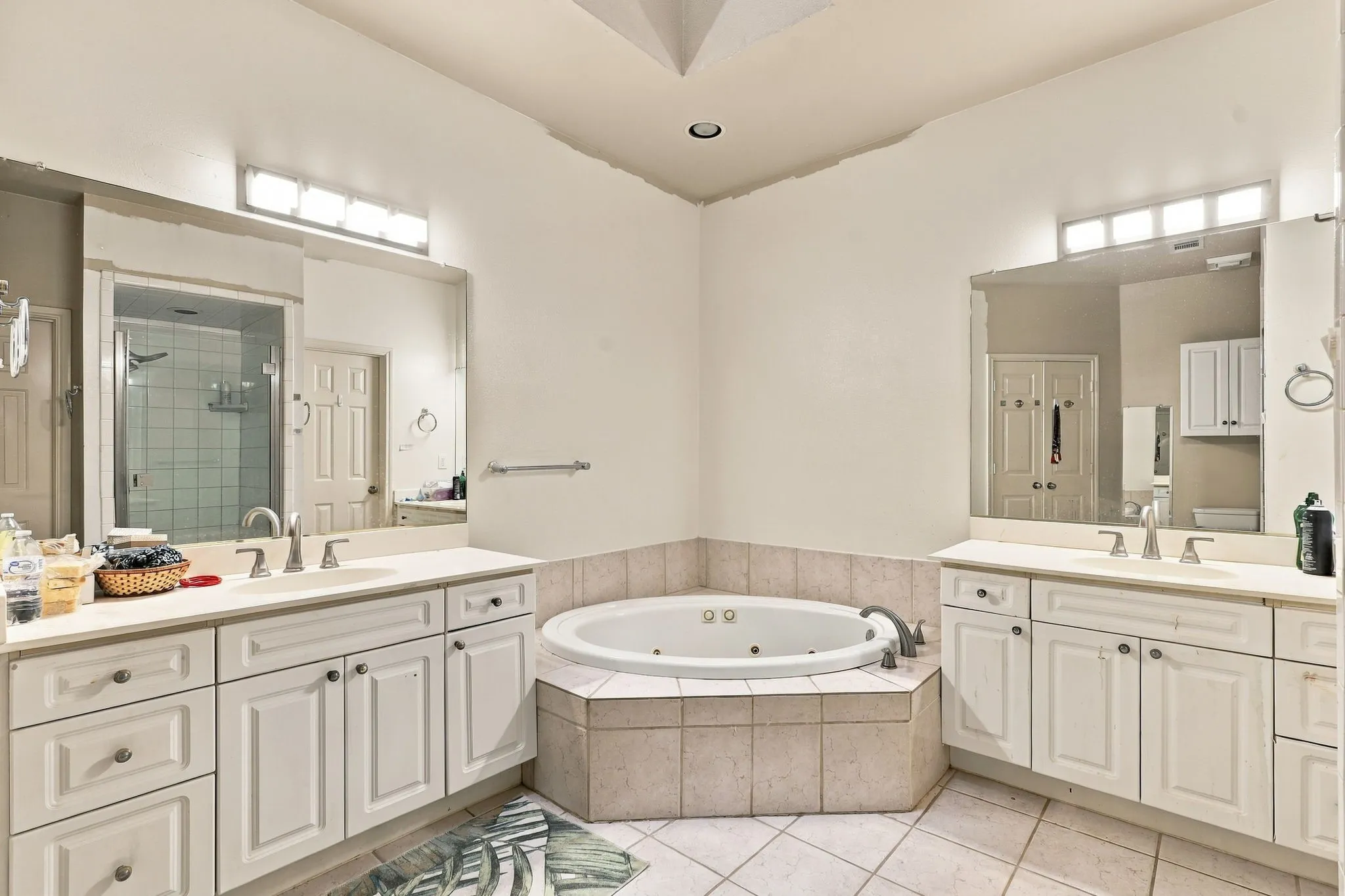 Single Family Residence For Sale in Dallas County , 8318 Portsmouth Drive, Rowlett, Texas 75088, 4 Bedroom, 3 Bathroom, 2 Garage spaces, 2,703 Sqft, built in 1998, mls#21404880, Real Estate Agent in Rowlett, Homes For Sale in Dallas county, Homes For Sale in Rowlett, Realtor in Rowlett Texas, Real Estate Brokerage Independent Realty Texas, Luminita Cordes Realtor