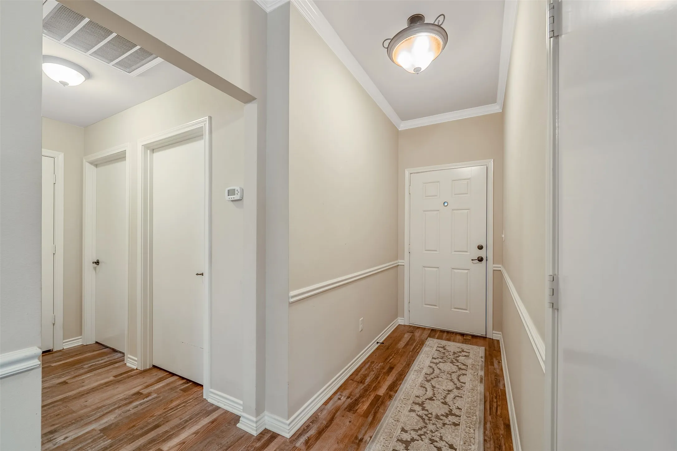 Condominium For Sale in Smith County , 421 W Cumberland 205, Tyler, Texas 75703, 2 Bedroom, 2 Bathroom, 2 Garage spaces, 1,379 Sqft, built in 2009, mls#21404982, Real Estate Agent in Tyler, Homes For Sale in Smith county, Homes For Sale in Tyler, Realtor in Tyler Texas, Real Estate Brokerage Independent Realty Texas, Luminita Cordes Realtor