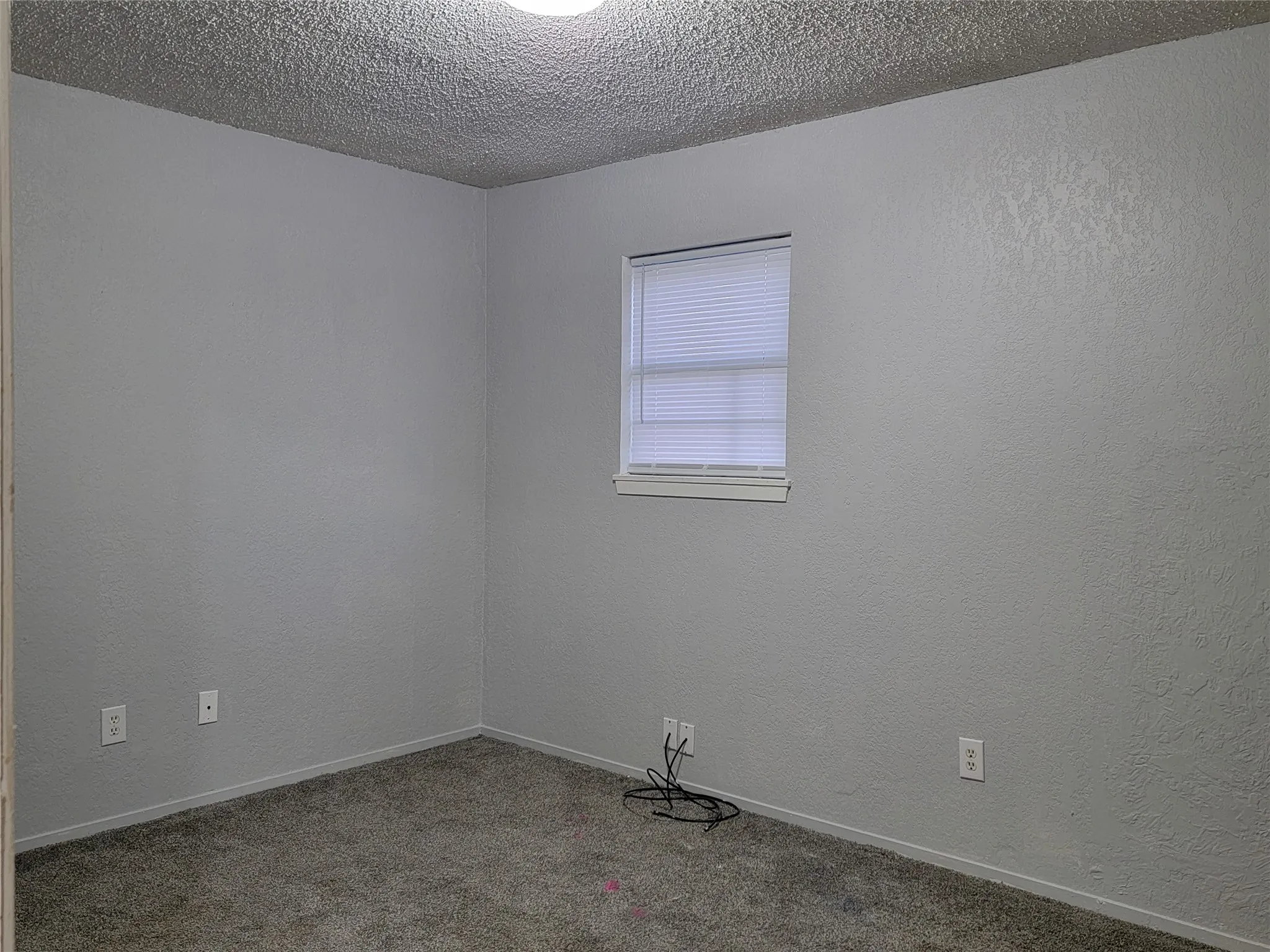 Single Family Residence For Rent in Callahan County , 214 Sherwood Lane #5, Clyde, Texas 79510, 2 Bedroom, 1 Bathroom, Garage spaces, 960 Sqft, built in 1981, mls#21403987, Real Estate Agent in Clyde, Homes For Rent in Callahan county, Homes For Rent in Clyde, Realtor in Clyde Texas, Real Estate Brokerage Independent Realty Texas, Luminita Cordes Realtor