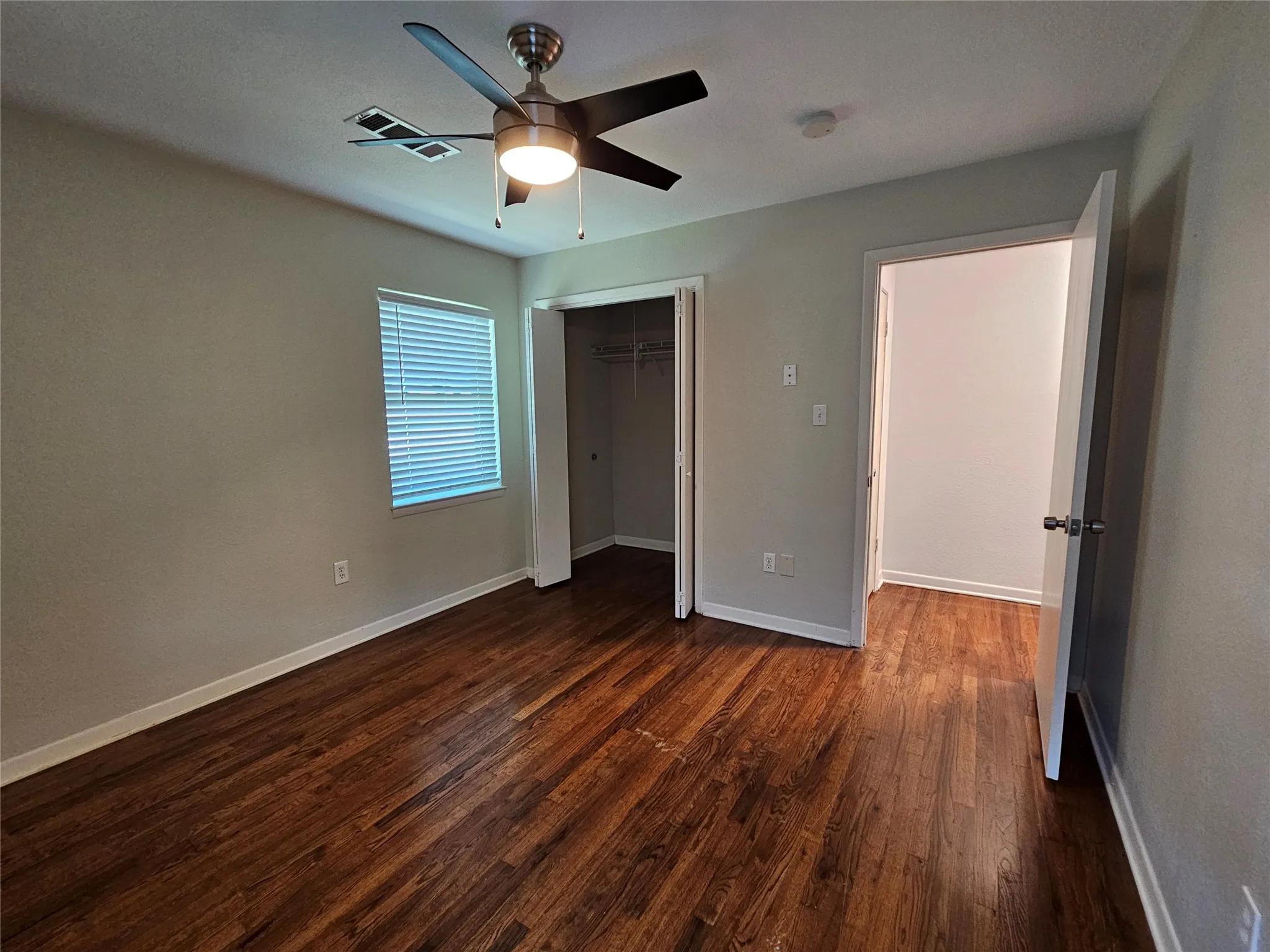 Single Family Residence For Rent in Collin County , 1306 N Powell Parkway, Anna, Texas 75409, 3 Bedroom, 2 Bathroom, 2 Garage spaces, 1,274 Sqft, built in 1966, mls#21403079, Real Estate Agent in Anna, Homes For Rent in Collin county, Homes For Rent in Anna, Realtor in Anna Texas, Real Estate Brokerage Independent Realty Texas, Luminita Cordes Realtor