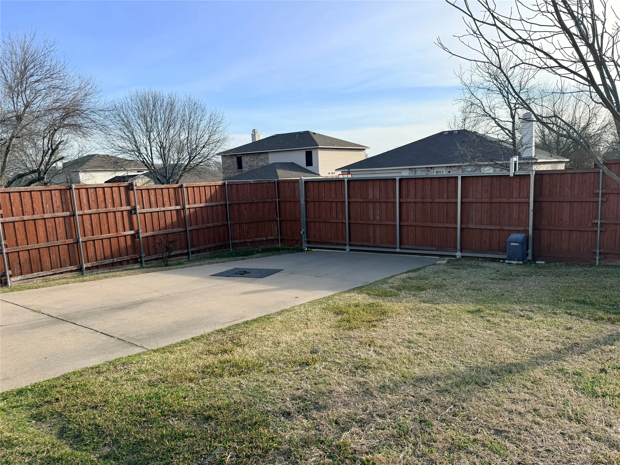 Single Family Residence For Rent in Rockwall County , 2531 Barksdale Drive, Rockwall, Texas 75032, 3 Bedroom, 2 Bathroom, 2 Garage spaces, 1,774 Sqft, built in 2003, mls#21404233, Real Estate Agent in Rockwall, Homes For Rent in Rockwall county, Homes For Rent in Rockwall, Realtor in Rockwall Texas, Real Estate Brokerage Independent Realty Texas, Luminita Cordes Realtor
