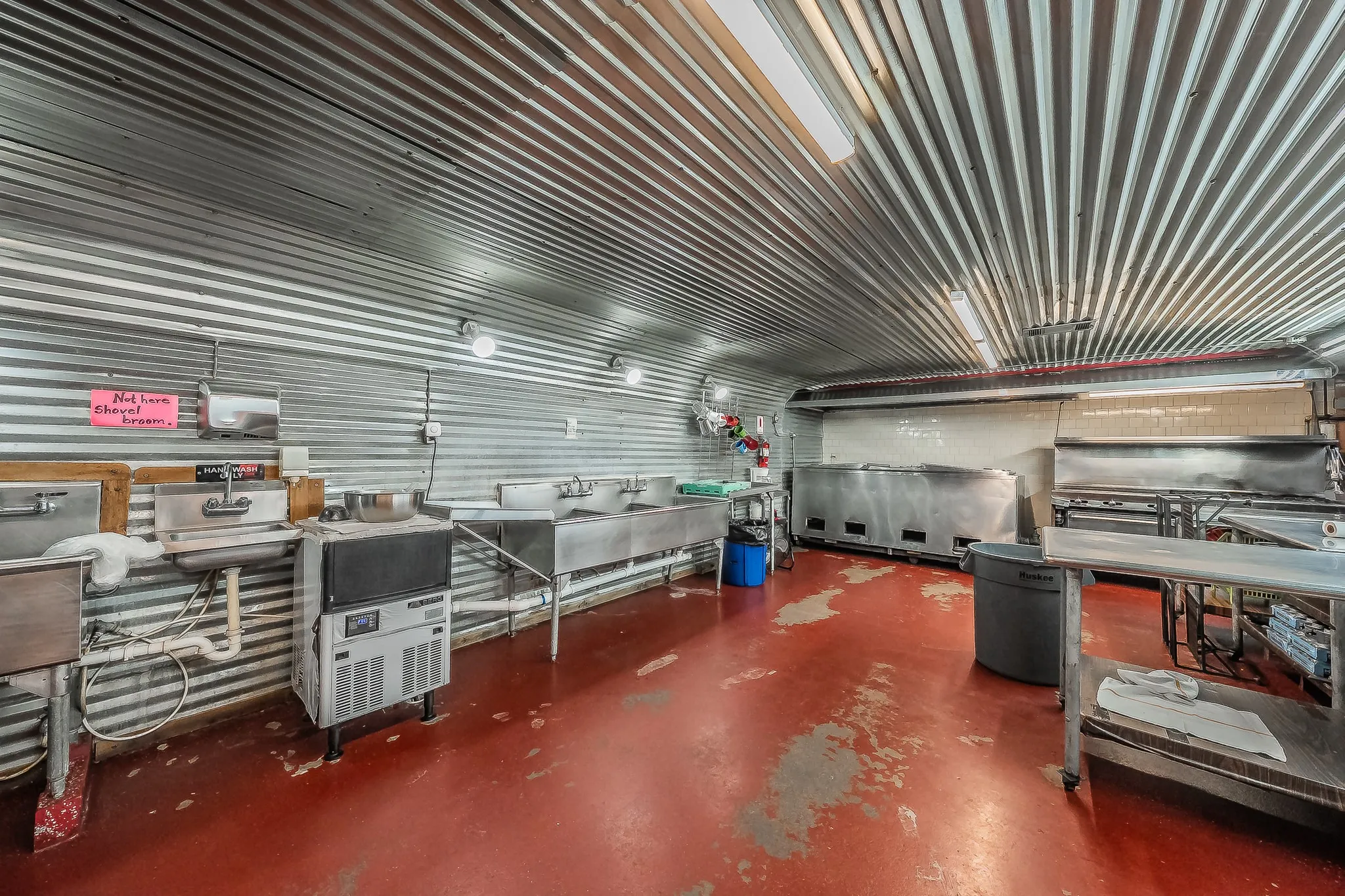 Retail For Sale in Tarrant County , 1617 25th Street, Fort Worth, Texas 76164, 0, 0, Garage spaces, 0 Sqft, built in 1954, mls#21390704, Real Estate Agent in Fort Worth, Homes For Sale in Tarrant county, Homes For Sale in Fort Worth, Realtor in Fort Worth Texas, Real Estate Brokerage Independent Realty Texas, Luminita Cordes Realtor