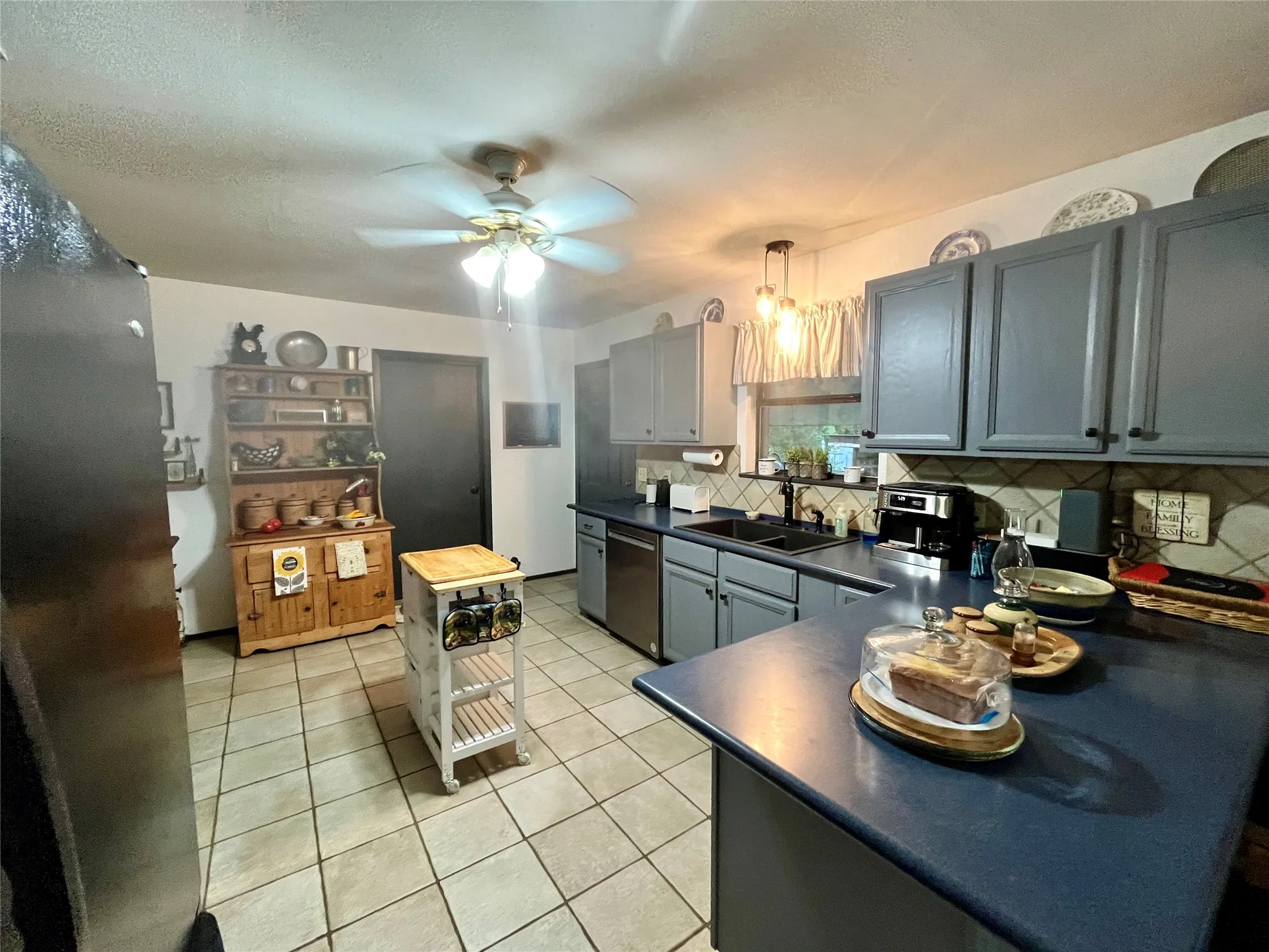 Single Family Residence For Sale in Erath County , 947 County Road 239a, Hico, Texas 76457, 3 Bedroom, 2 Bathroom, Garage spaces, 2,210 Sqft, built in 1996, mls#21405030, Real Estate Agent in Hico, Homes For Sale in Erath county, Homes For Sale in Hico, Realtor in Hico Texas, Real Estate Brokerage Independent Realty Texas, Luminita Cordes Realtor