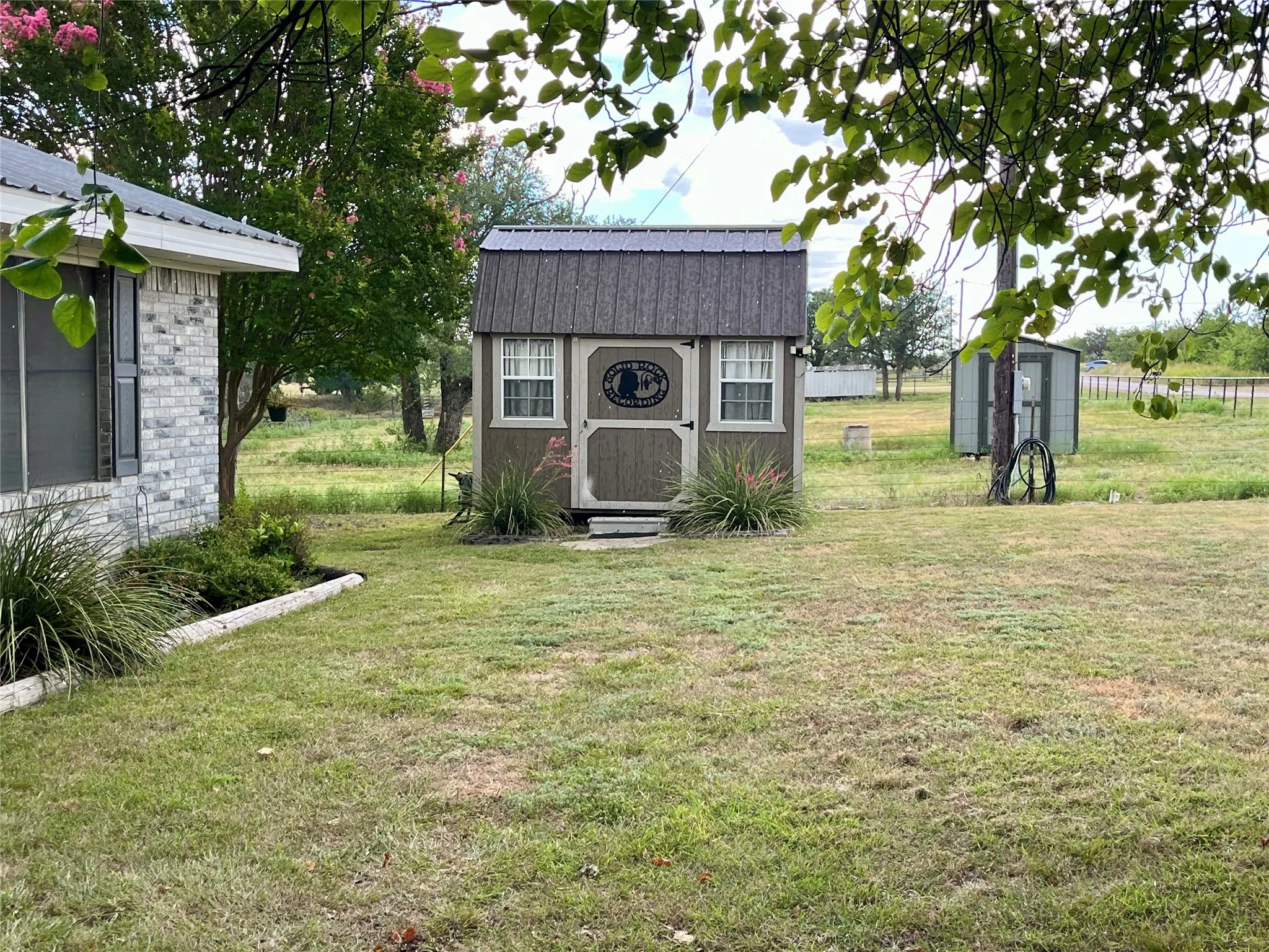 Single Family Residence For Sale in Erath County , 947 County Road 239a, Hico, Texas 76457, 3 Bedroom, 2 Bathroom, Garage spaces, 2,210 Sqft, built in 1996, mls#21405030, Real Estate Agent in Hico, Homes For Sale in Erath county, Homes For Sale in Hico, Realtor in Hico Texas, Real Estate Brokerage Independent Realty Texas, Luminita Cordes Realtor