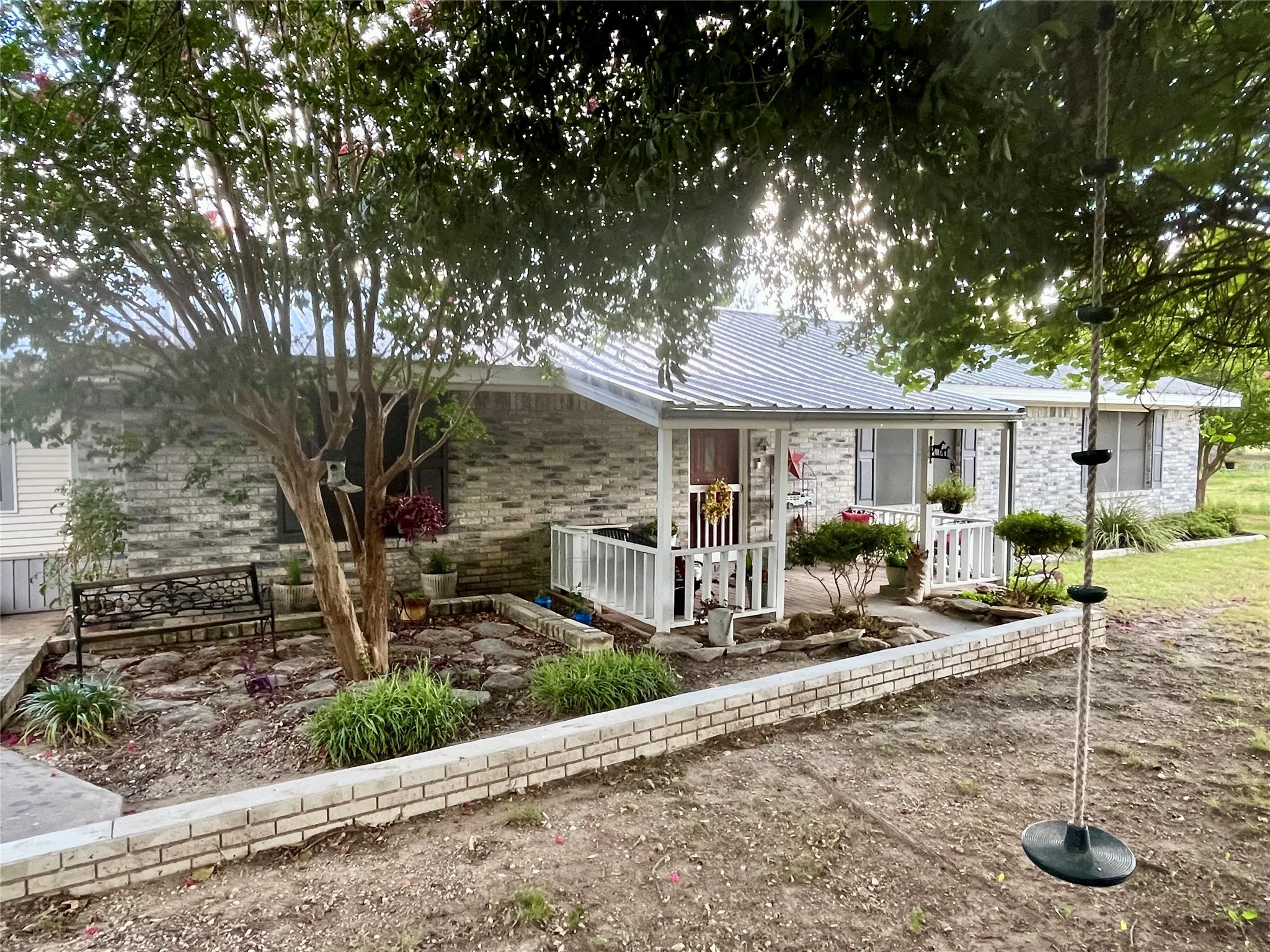Single Family Residence For Sale in Erath County , 947 County Road 239a, Hico, Texas 76457, 3 Bedroom, 2 Bathroom, Garage spaces, 2,210 Sqft, built in 1996, mls#21405030, Real Estate Agent in Hico, Homes For Sale in Erath county, Homes For Sale in Hico, Realtor in Hico Texas, Real Estate Brokerage Independent Realty Texas, Luminita Cordes Realtor