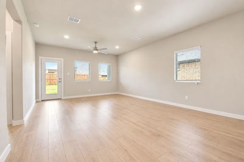 Single Family Residence For Rent in Collin County , 808 Knox River Drive, Princeton, Texas 75071, 4 Bedroom, 3 Bathroom, 2 Garage spaces, 2,068 Sqft, built in 2026, mls#21381213, Real Estate Agent in Princeton, Homes For Rent in Collin county, Homes For Rent in Princeton, Realtor in Princeton Texas, Real Estate Brokerage Independent Realty Texas, Luminita Cordes Realtor