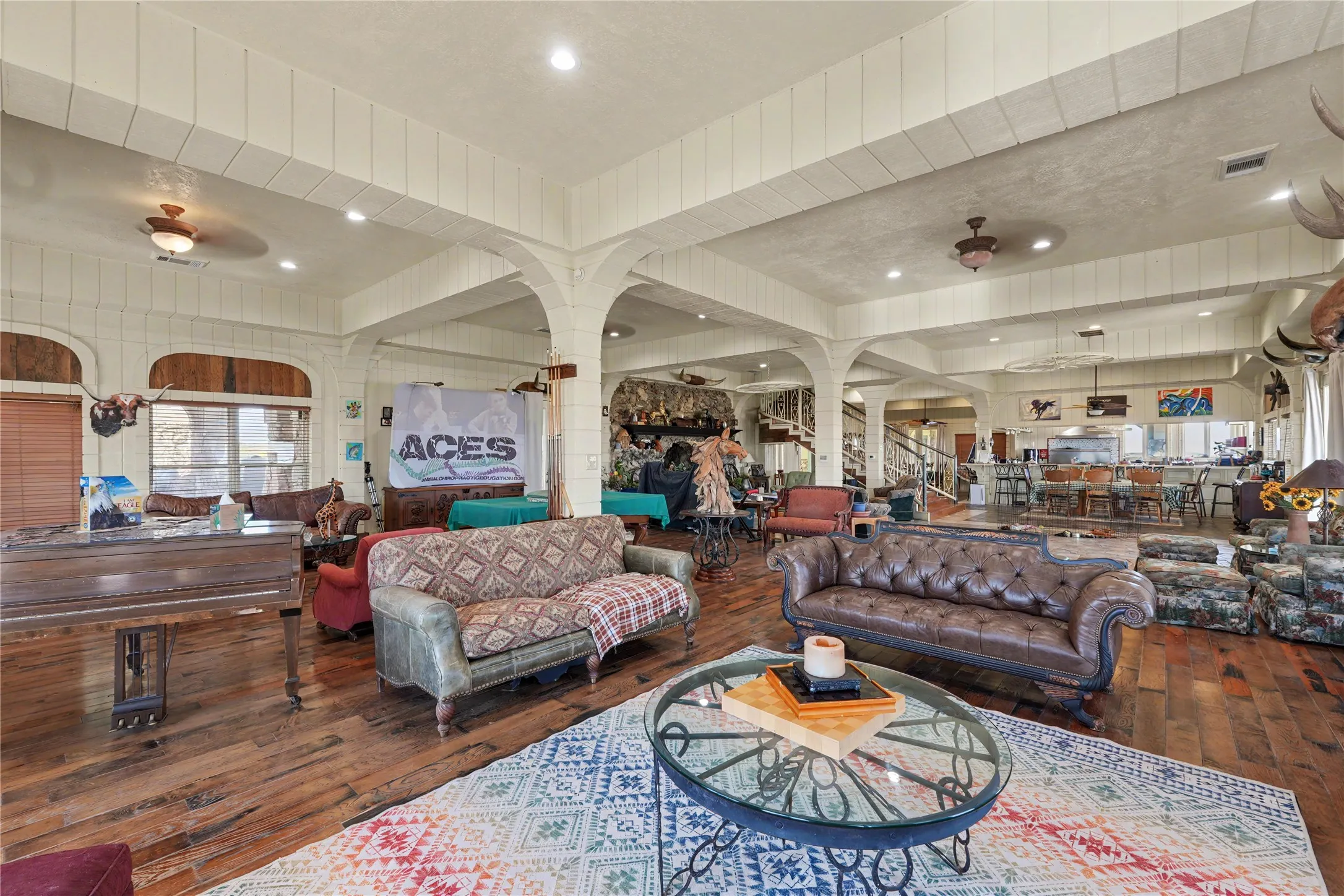 Farm For Sale in Bosque County , 10771 Highway 6, Meridian, Texas 76665, 6 Bedroom, 7 Bathroom, Garage spaces, 12,822 Sqft, built in 1999, mls#21404254, Real Estate Agent in Meridian, Homes For Sale in Bosque county, Homes For Sale in Meridian, Realtor in Meridian Texas, Real Estate Brokerage Independent Realty Texas, Luminita Cordes Realtor