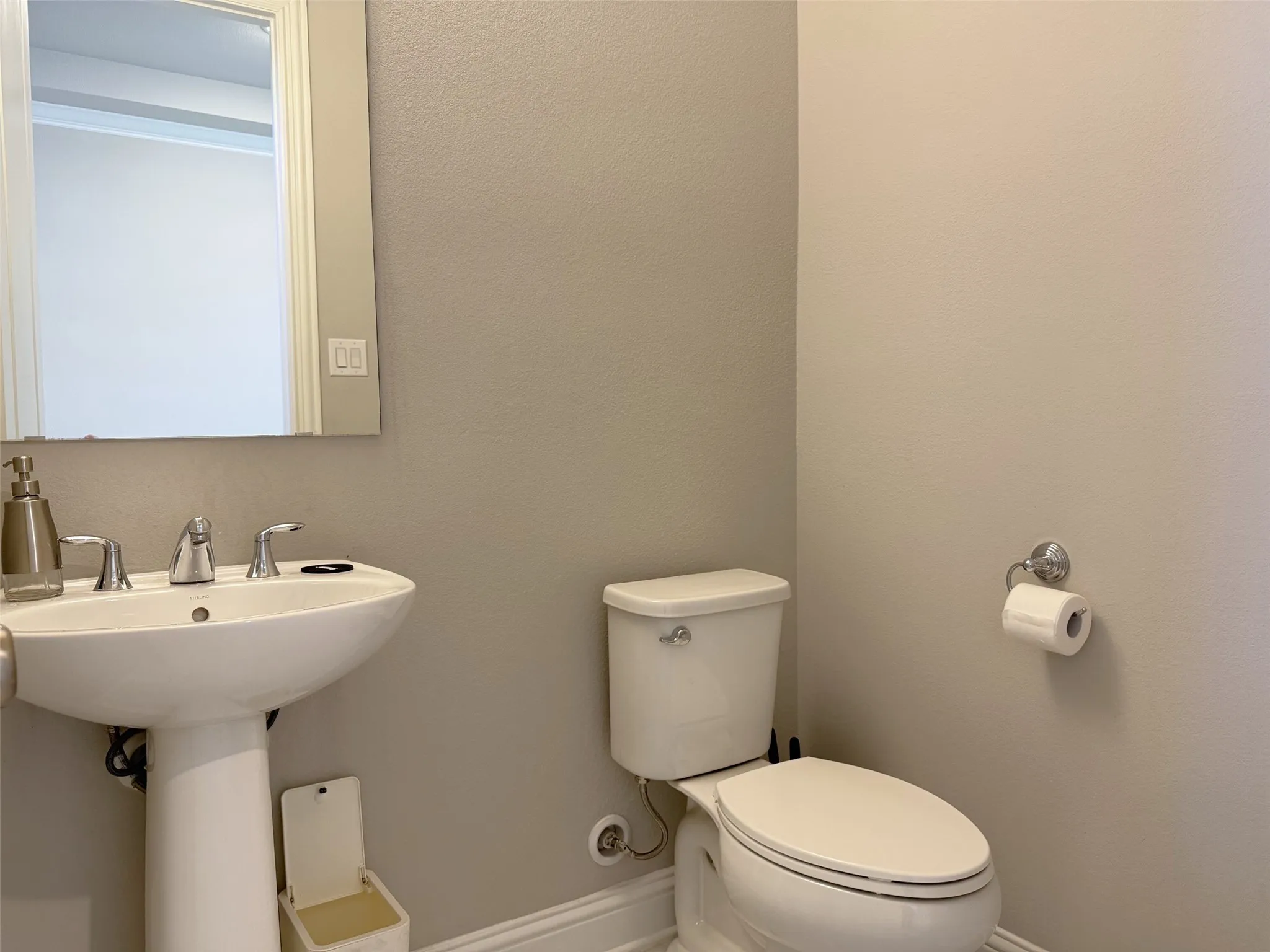 Single Family Residence For Rent in Denton County , 4704 Hammerstein Boulevard, Denton, Texas 76210, 4 Bedroom, 4 Bathroom, 2 Garage spaces, 2,537 Sqft, built in 2022, mls#21404642, Real Estate Agent in Denton, Homes For Rent in Denton county, Homes For Rent in Denton, Realtor in Denton Texas, Real Estate Brokerage Independent Realty Texas, Luminita Cordes Realtor