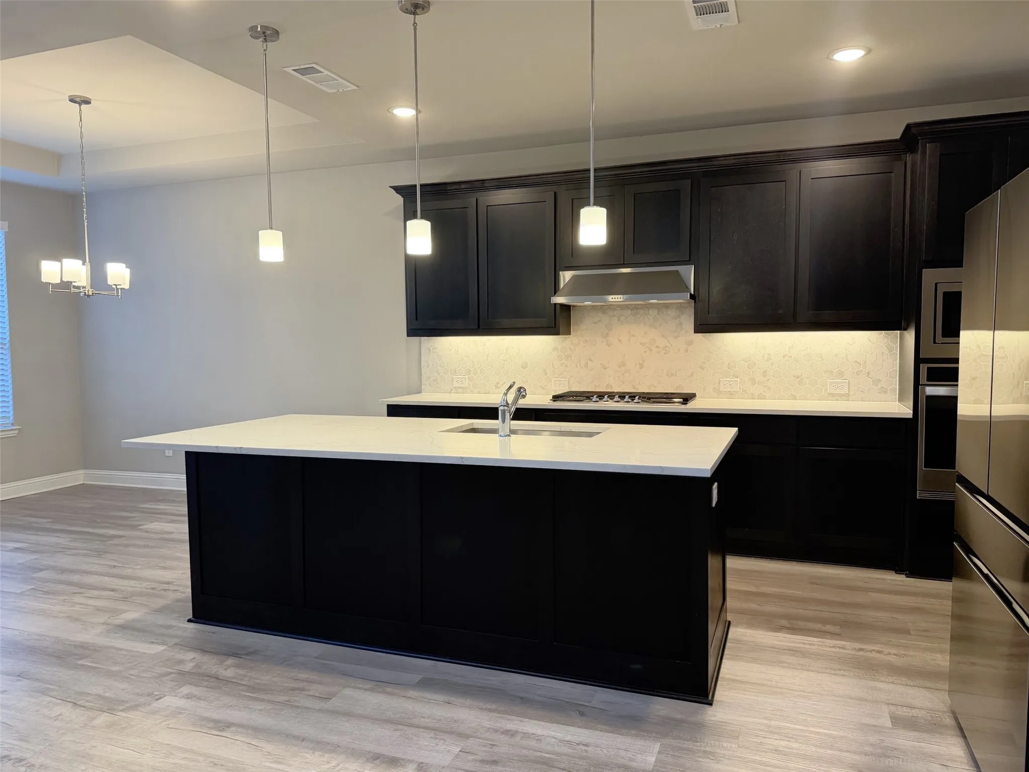 Single Family Residence For Rent in Denton County , 4704 Hammerstein Boulevard, Denton, Texas 76210, 4 Bedroom, 4 Bathroom, 2 Garage spaces, 2,537 Sqft, built in 2022, mls#21404642, Real Estate Agent in Denton, Homes For Rent in Denton county, Homes For Rent in Denton, Realtor in Denton Texas, Real Estate Brokerage Independent Realty Texas, Luminita Cordes Realtor