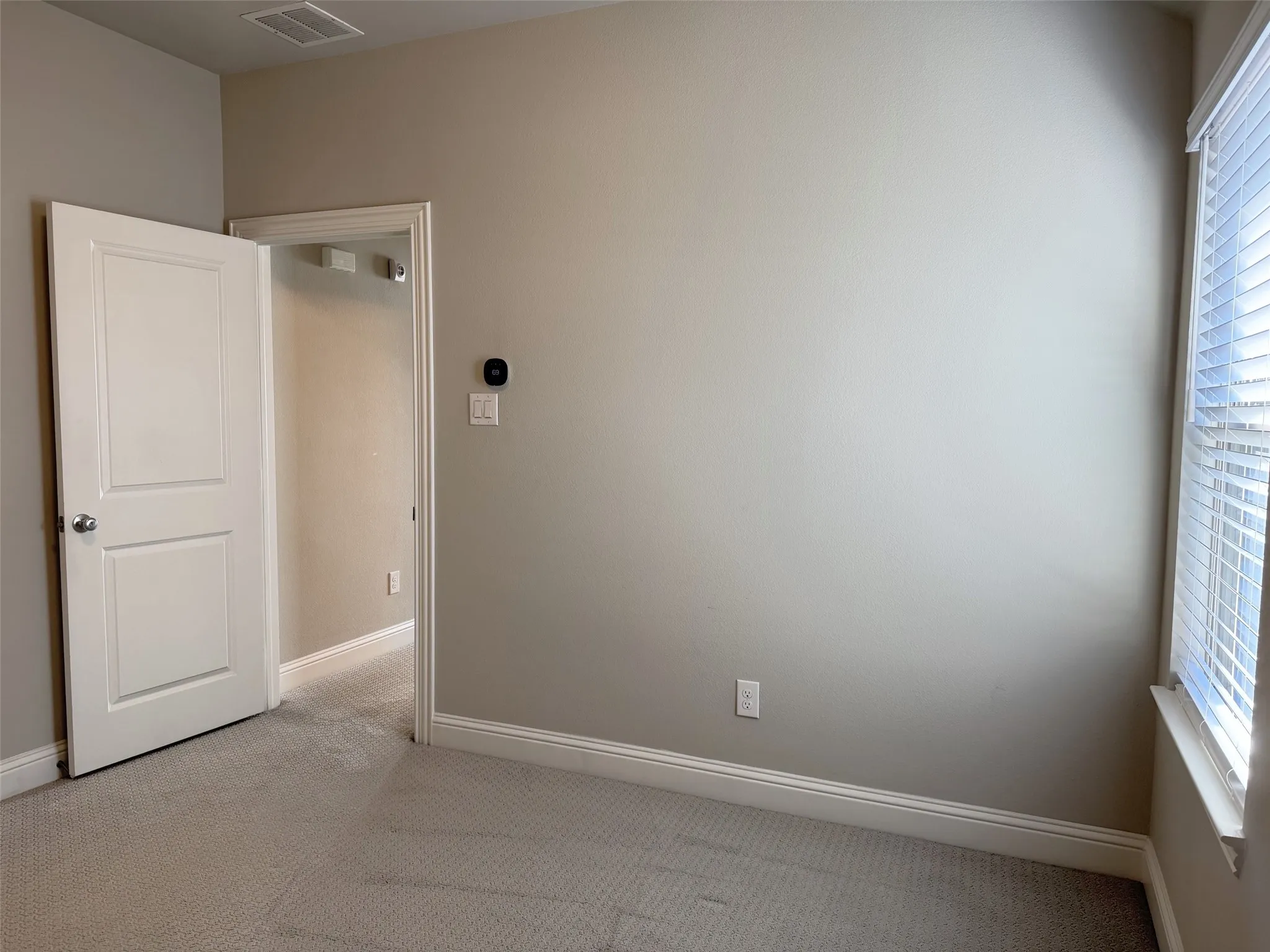 Single Family Residence For Rent in Denton County , 4704 Hammerstein Boulevard, Denton, Texas 76210, 4 Bedroom, 4 Bathroom, 2 Garage spaces, 2,537 Sqft, built in 2022, mls#21404642, Real Estate Agent in Denton, Homes For Rent in Denton county, Homes For Rent in Denton, Realtor in Denton Texas, Real Estate Brokerage Independent Realty Texas, Luminita Cordes Realtor